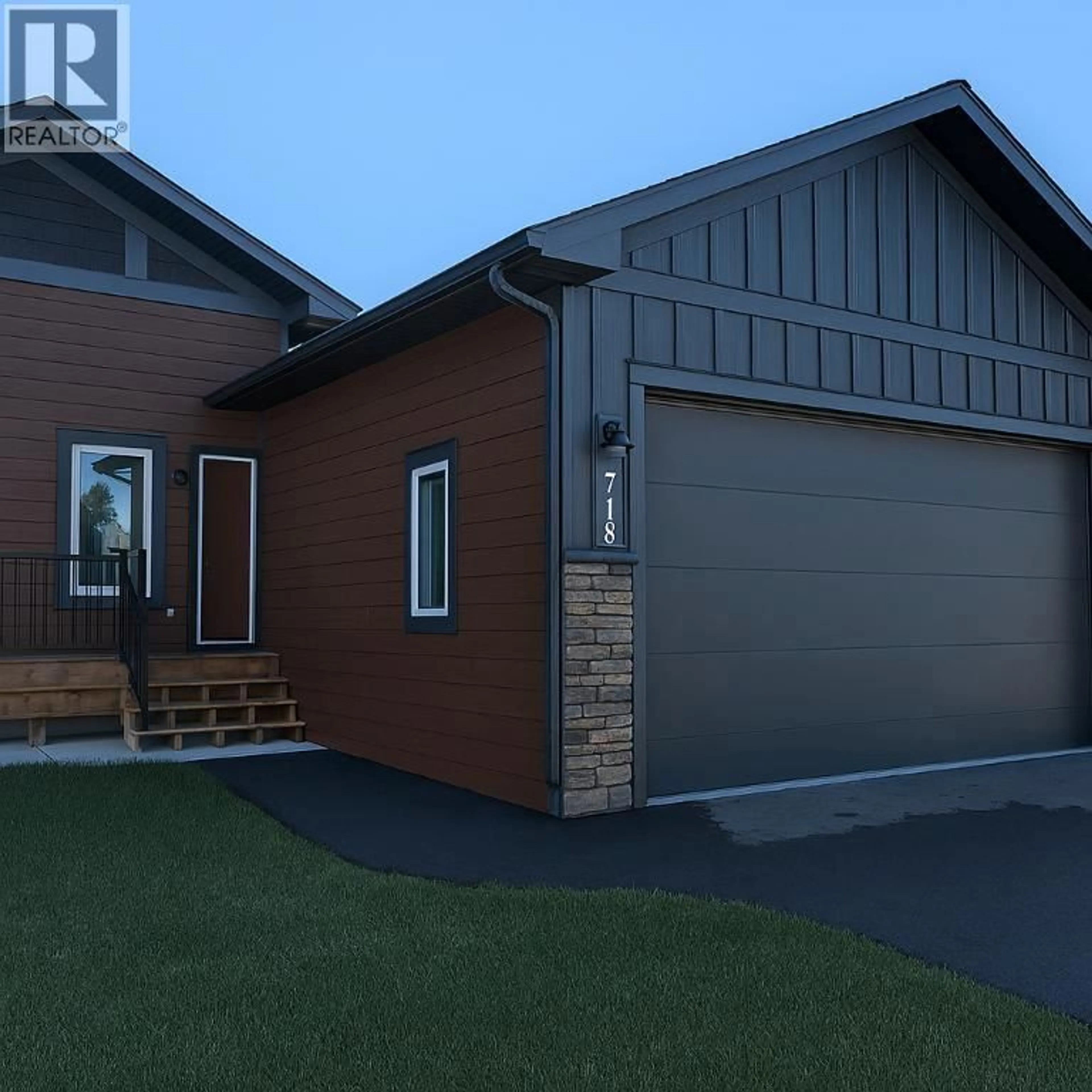 Home with vinyl exterior material, street for 718 ST MARY RIVER DRIVE, Kimberley British Columbia V1A3J3