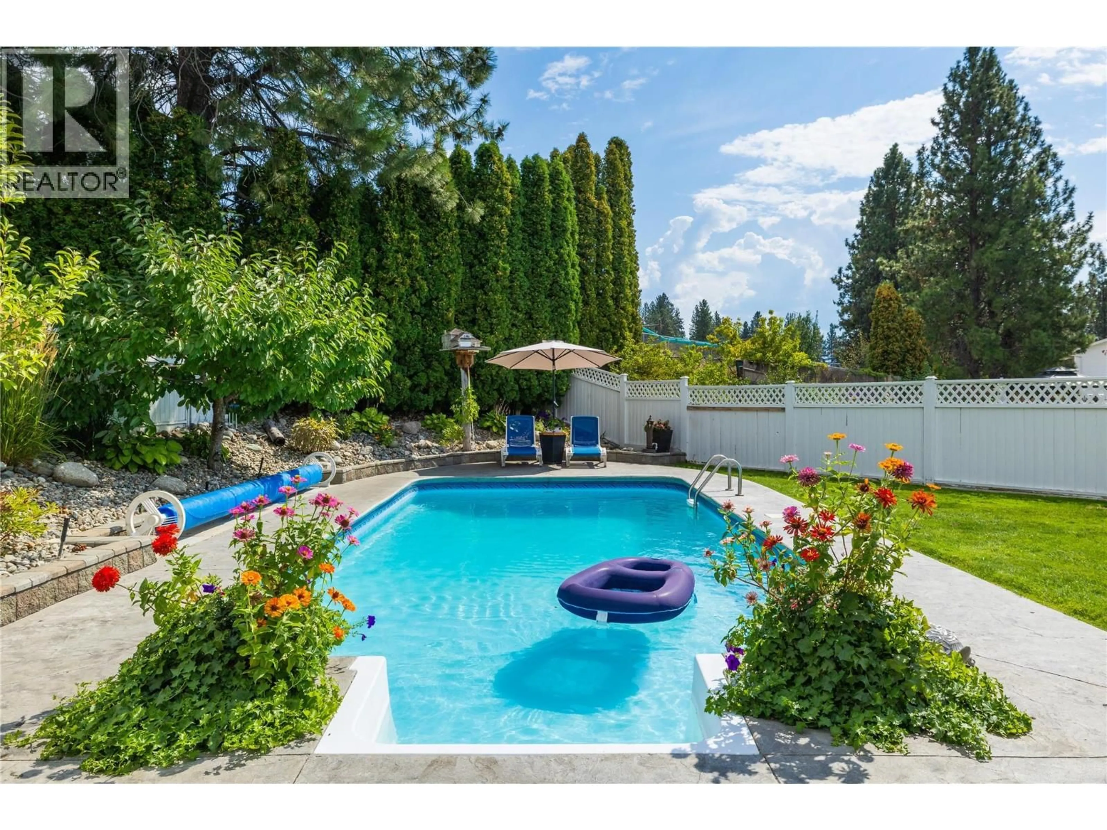 Pool for 2395 SHANNON RIDGE DRIVE, West Kelowna British Columbia V4T1T1