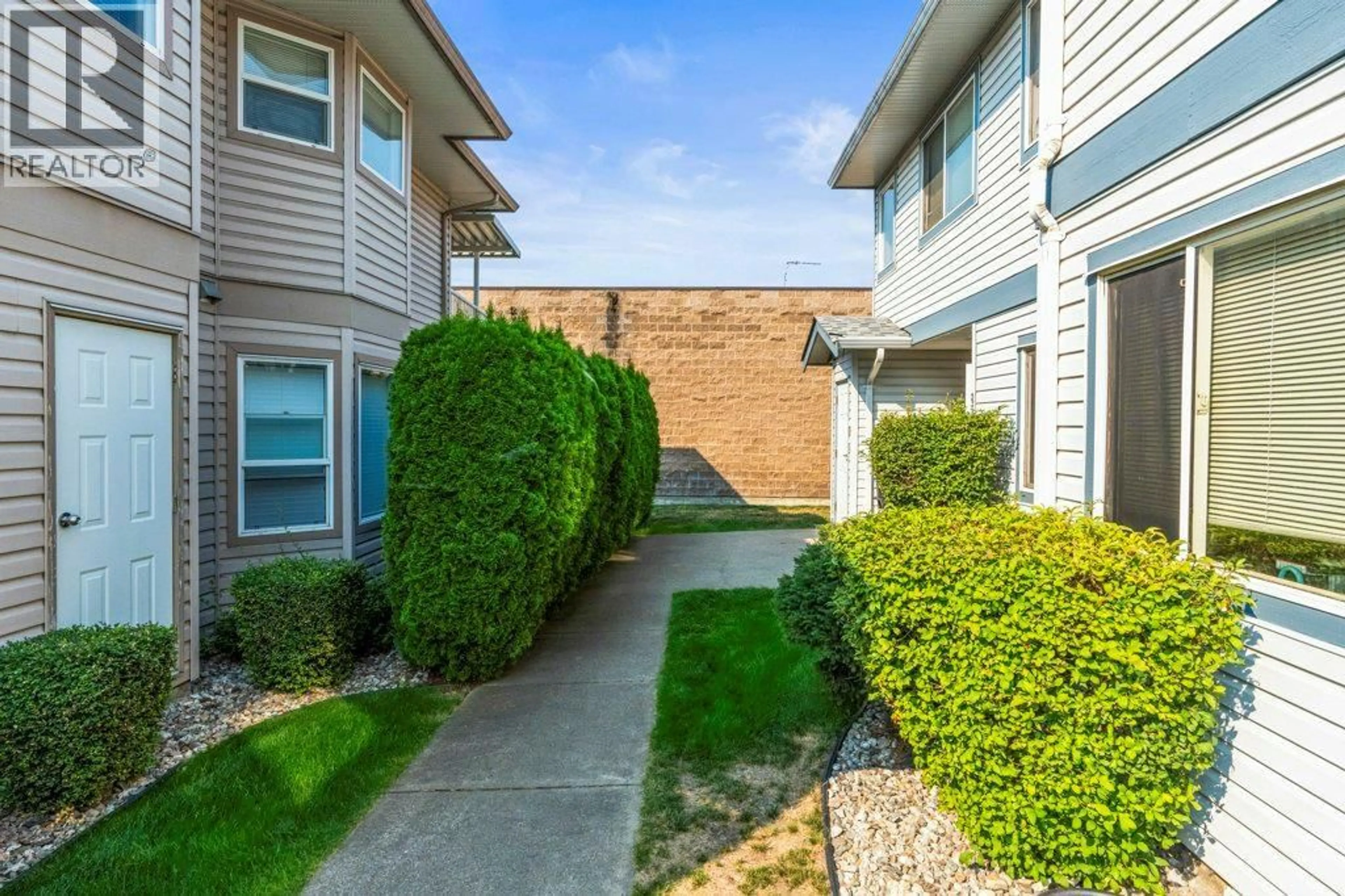 Patio, street for 85 - 4740 20 STREET, Vernon British Columbia V1T9N7