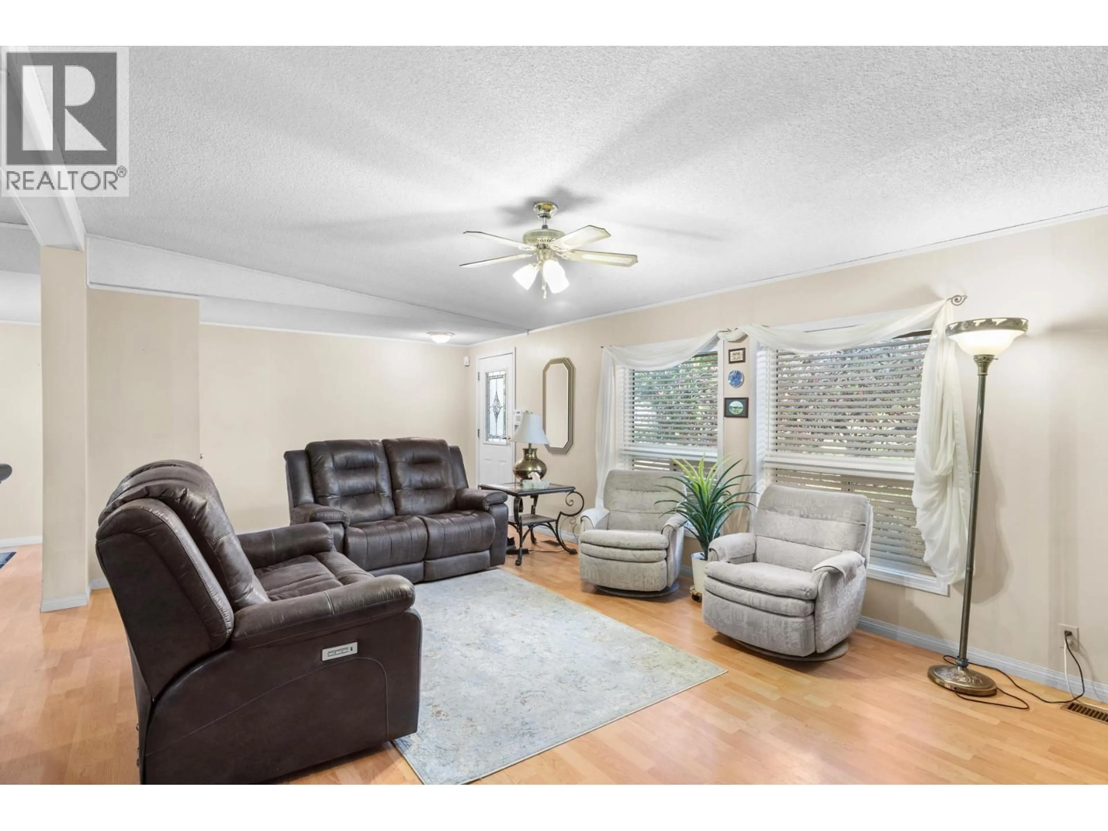 Living room with furniture, unknown for 214 - 2001 HIGHWAY 97 OTHER SOUTH, West Kelowna British Columbia V1Z3M8