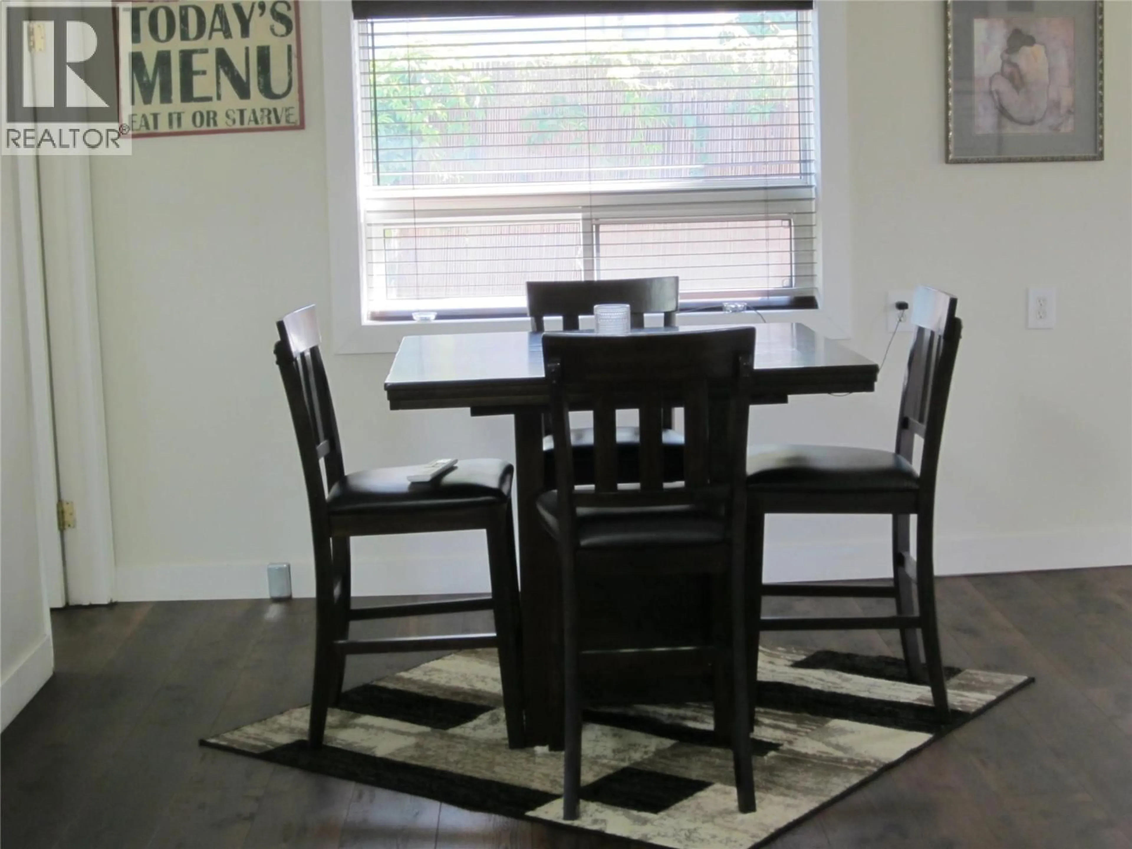 Dining room, wood/laminate floor for 156 MCCULLOCH DRIVE, Penticton British Columbia V2A3P7