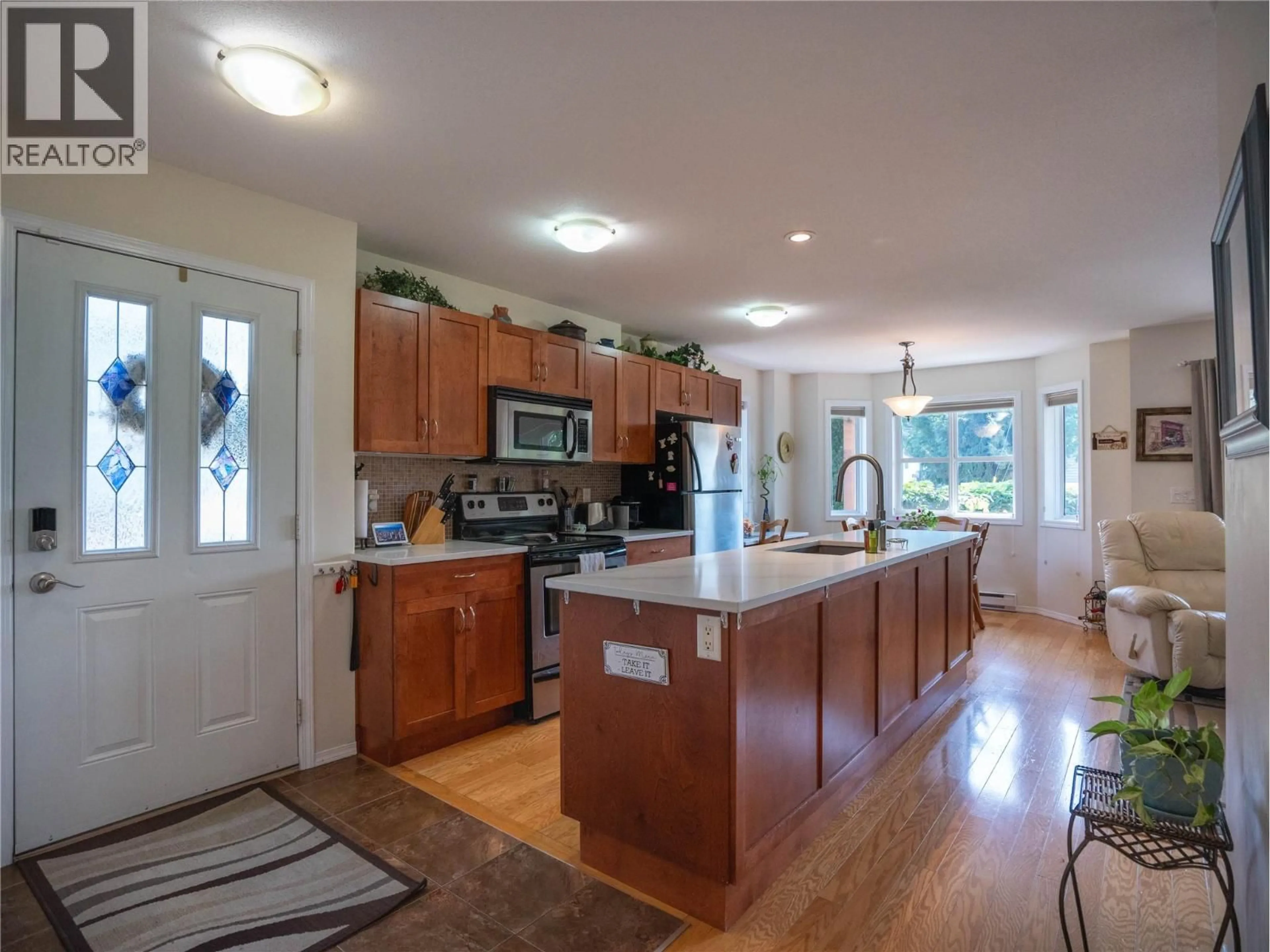 Open concept kitchen, unknown for 102 - 500 WESTMINSTER AVENUE WEST, Penticton British Columbia V2A1K6