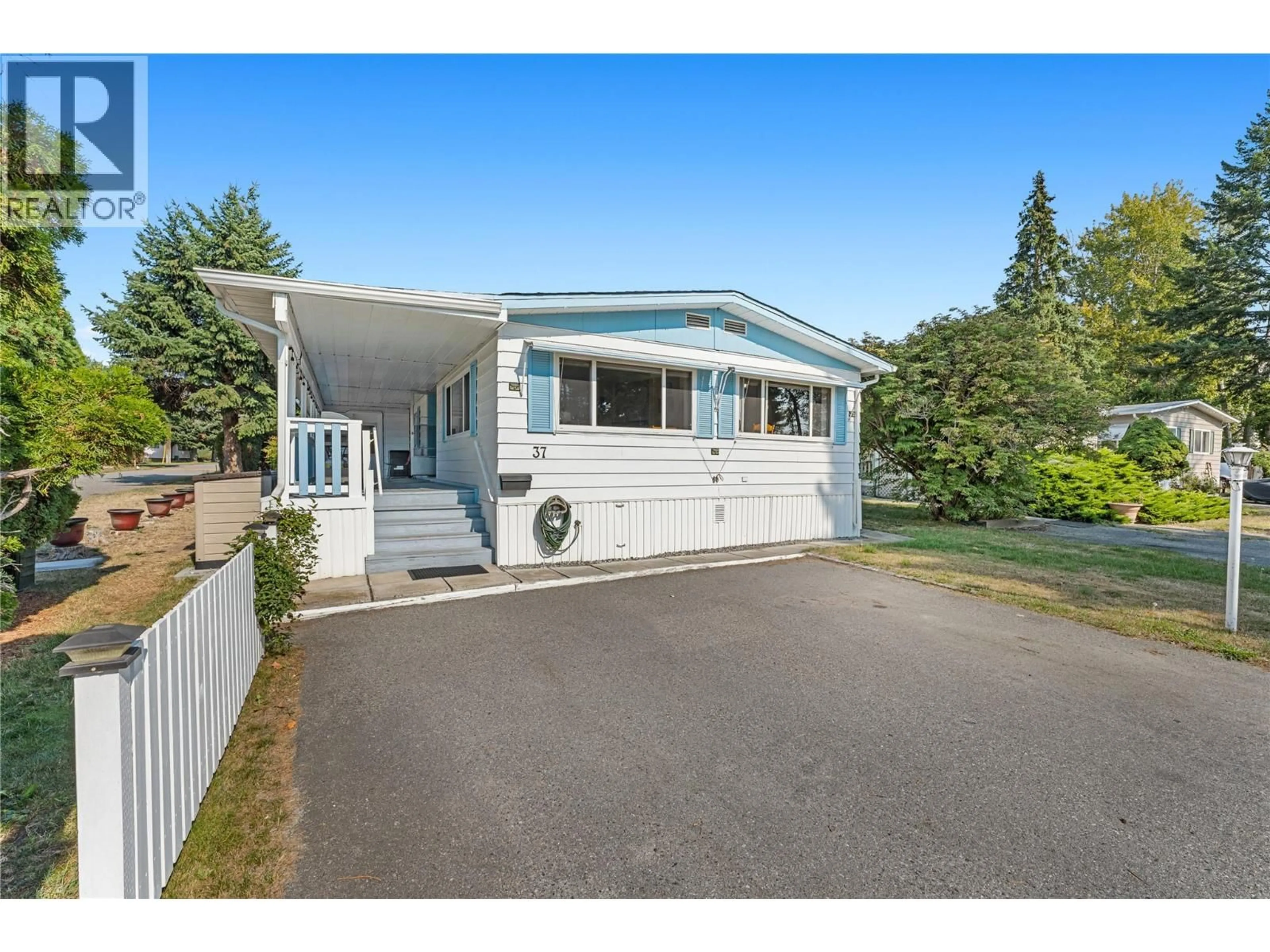 Unknown for 37 - 1881 BOUCHERIE ROAD, West Kelowna British Columbia V4T0C9