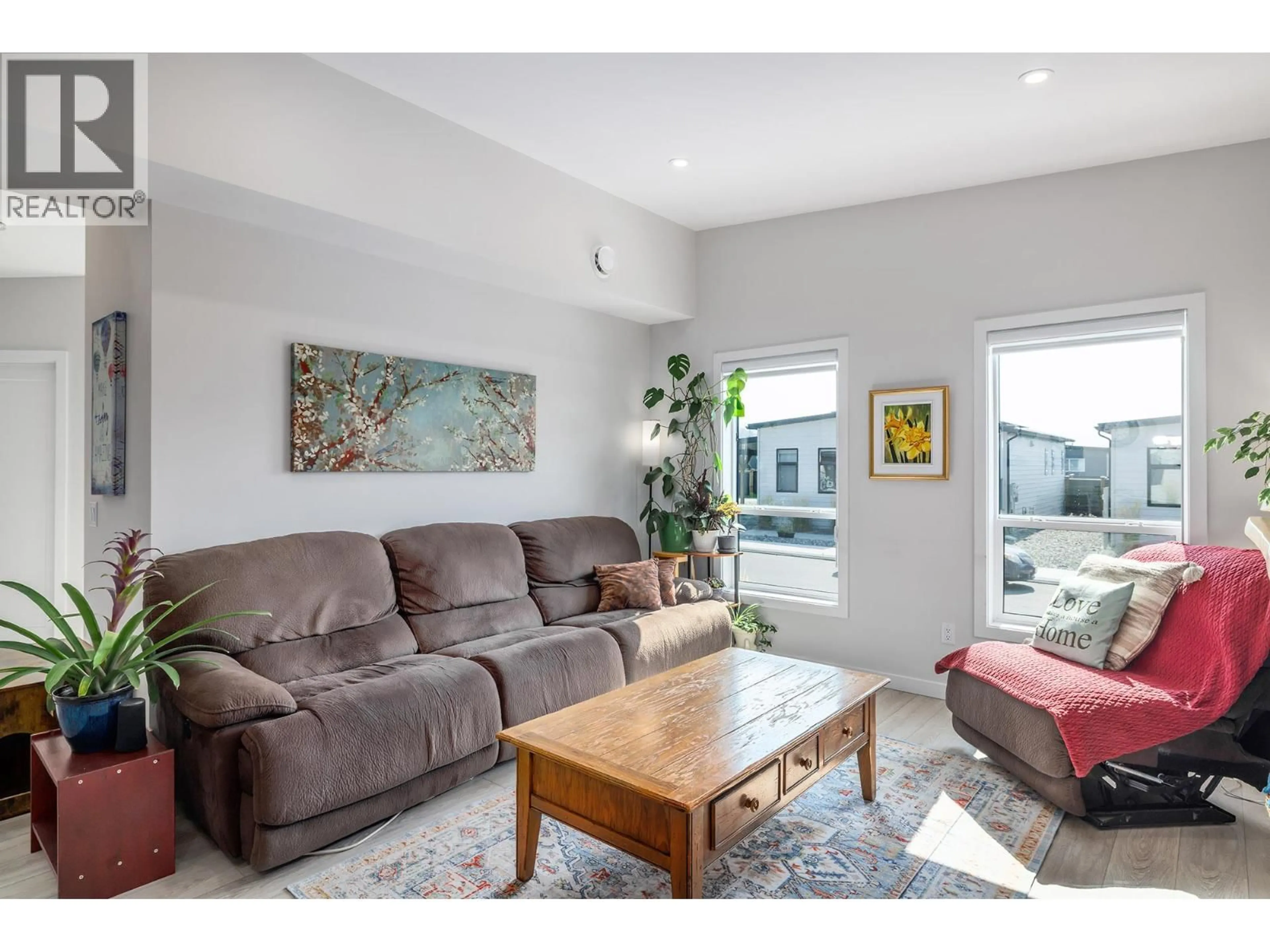 Living room with furniture, unknown for 19 - 8900 JIM BAILEY ROAD, Kelowna British Columbia V4V0B5