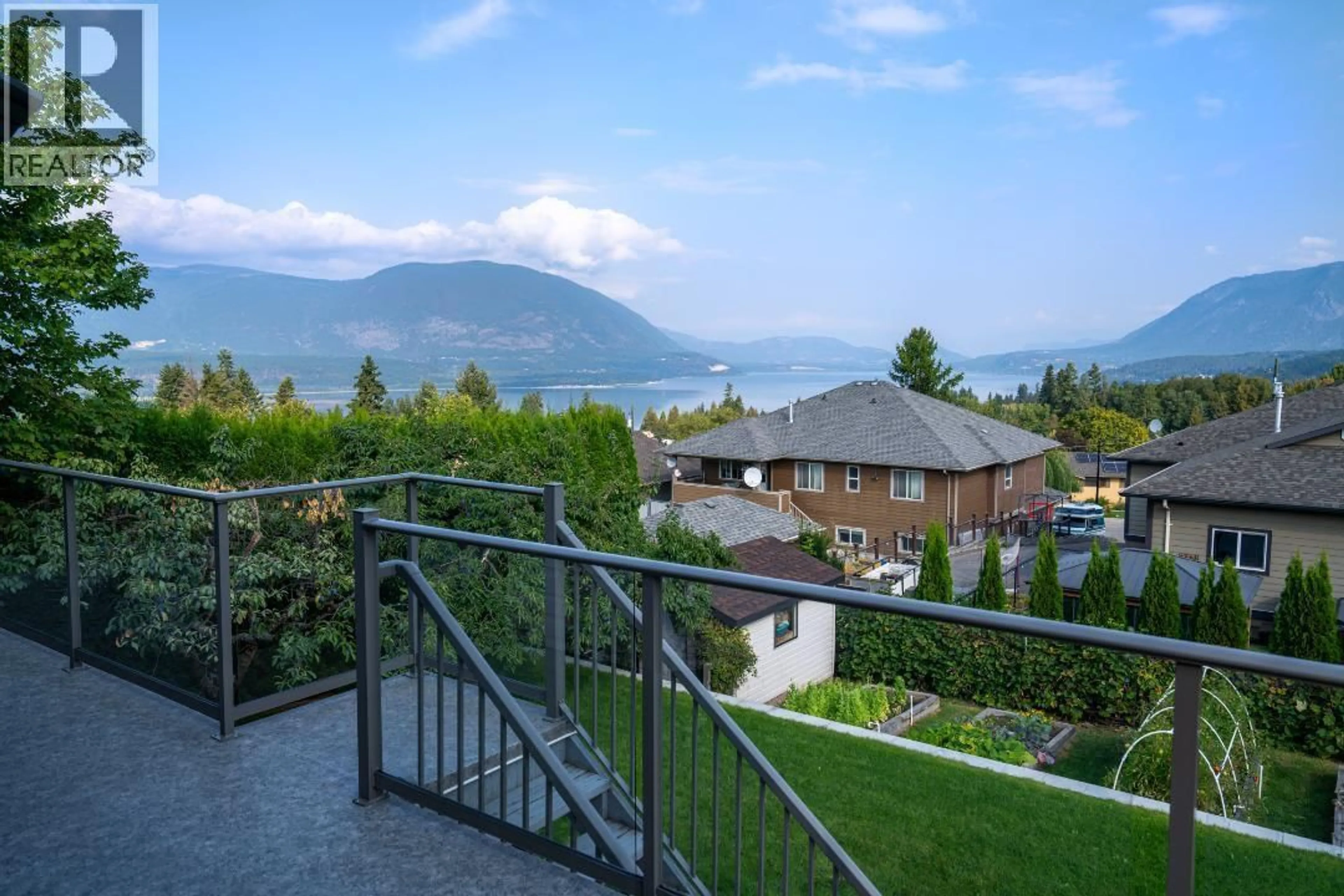 Unknown for 2121 3 AVENUE SOUTHEAST, Salmon Arm British Columbia V1E1K1