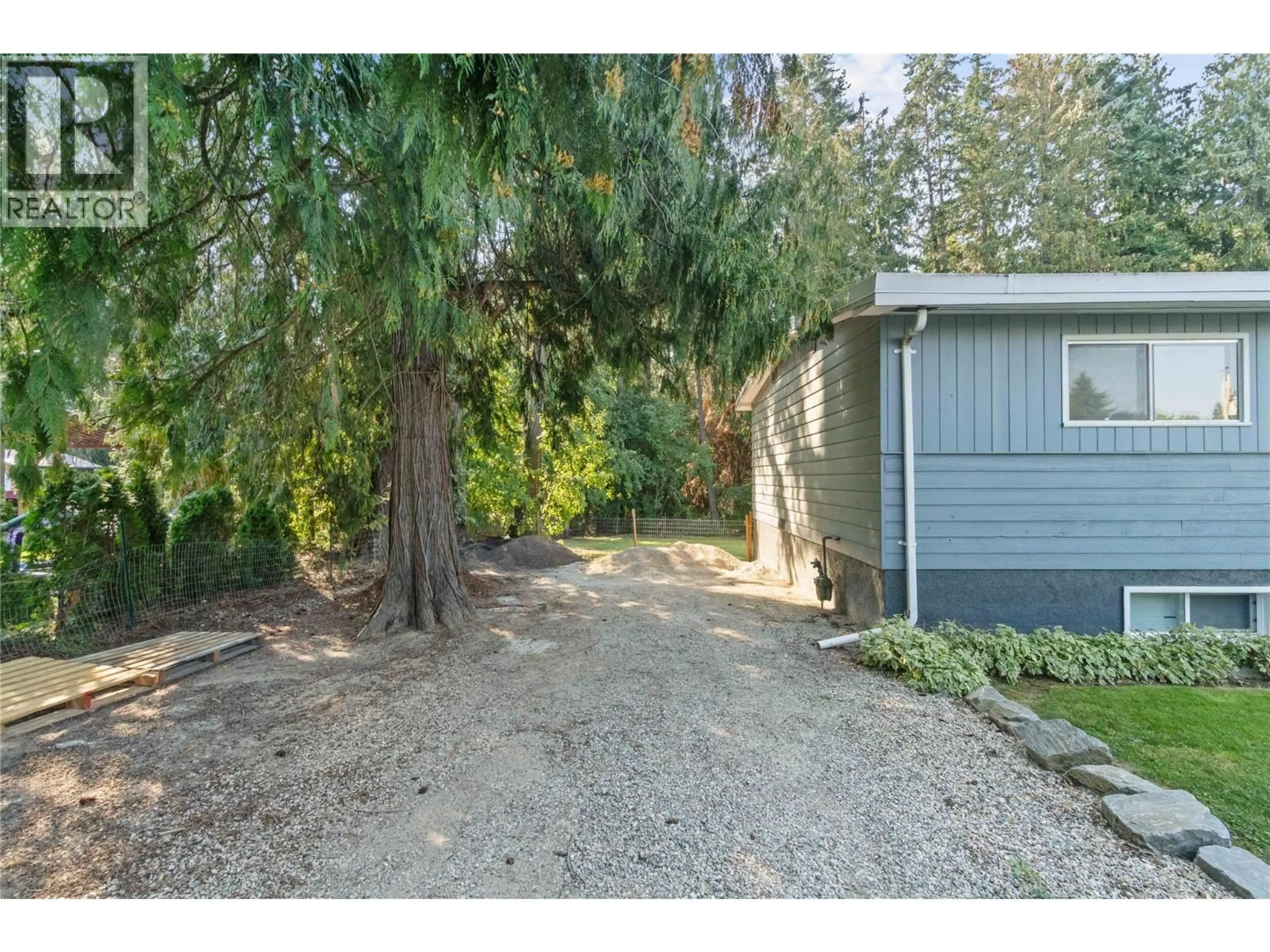 Unknown for 3280 28 AVENUE NORTHEAST, Salmon Arm British Columbia V1E3G1