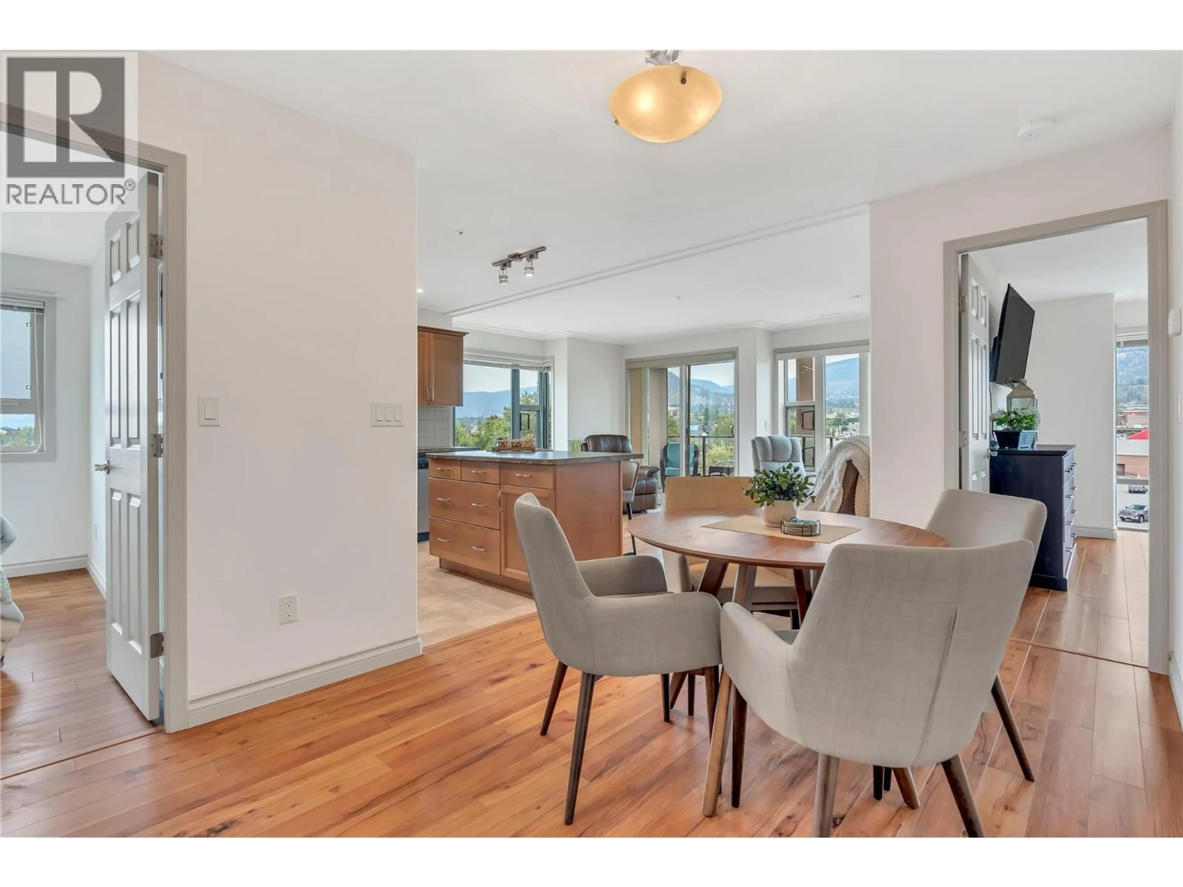 Dining room, wood/laminate floor for 506 - 2113 ATKINSON STREET, Penticton British Columbia V2A8R5