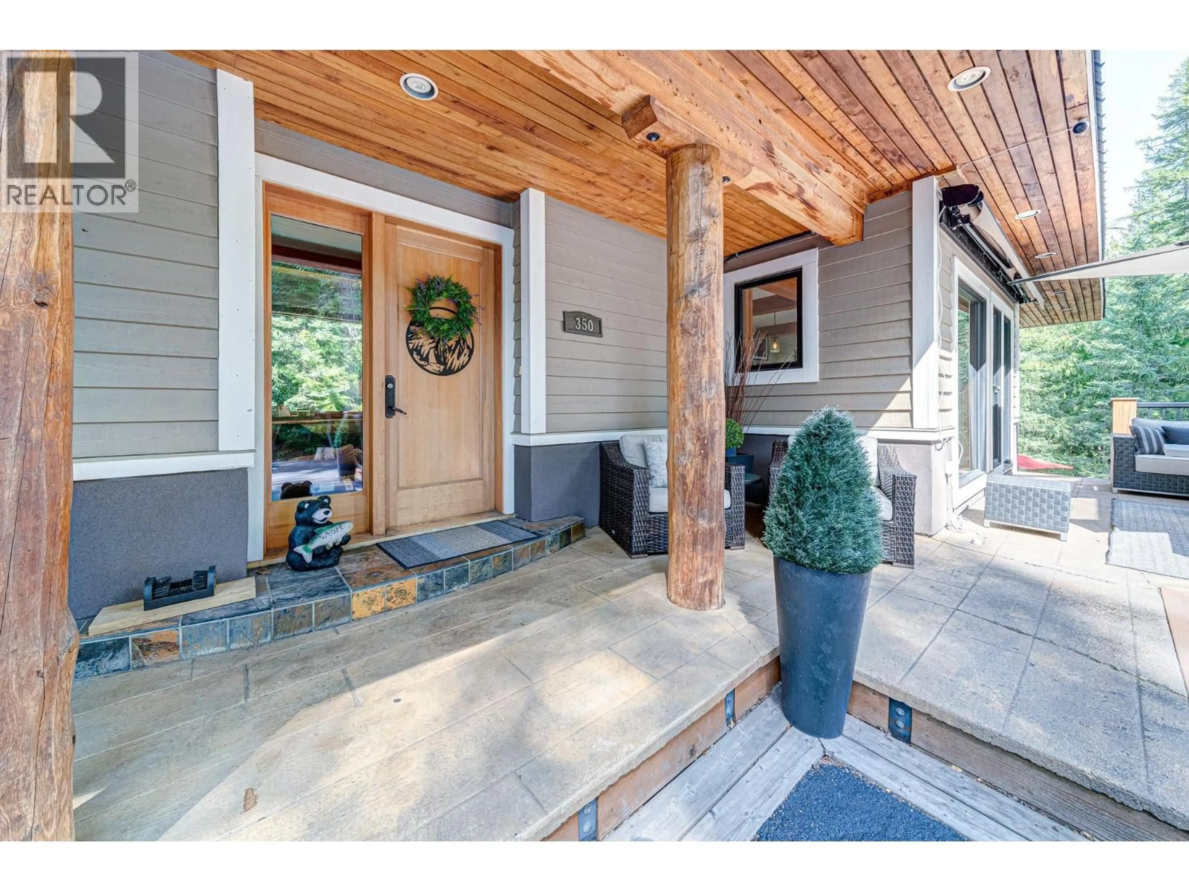 Indoor entryway for 350 CANYON TRAIL OTHER, Fernie British Columbia V0B1M6