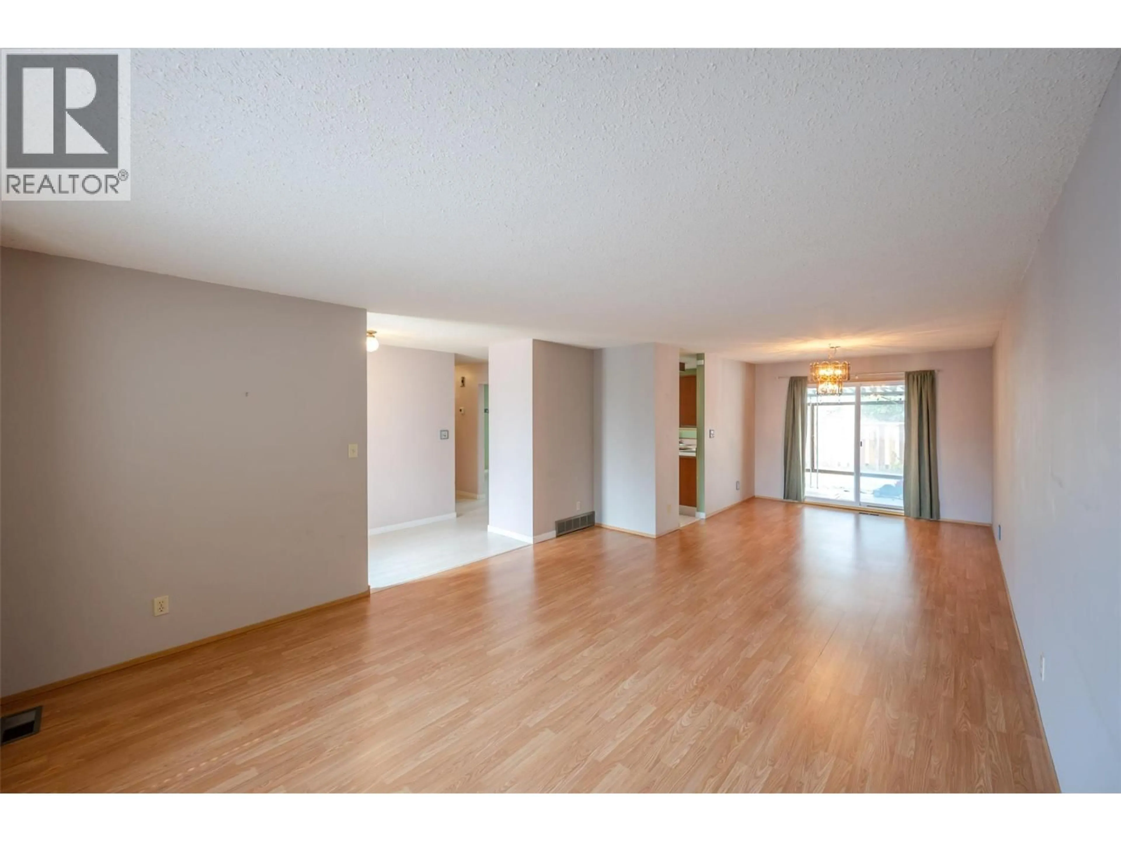 A pic of a room for 271 BRANDON AVENUE, Penticton British Columbia V2A3S5