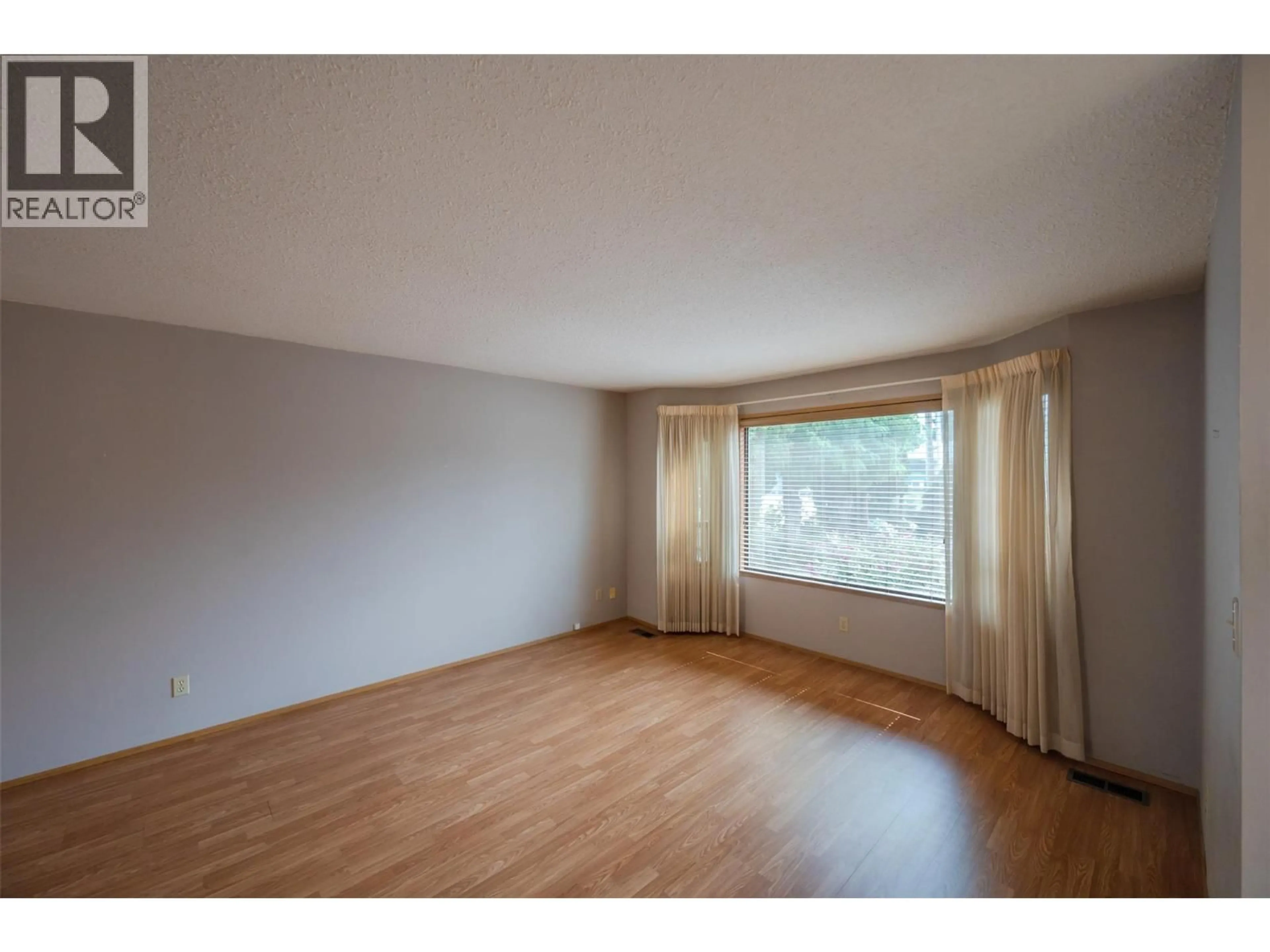 A pic of a room for 271 BRANDON AVENUE, Penticton British Columbia V2A3S5