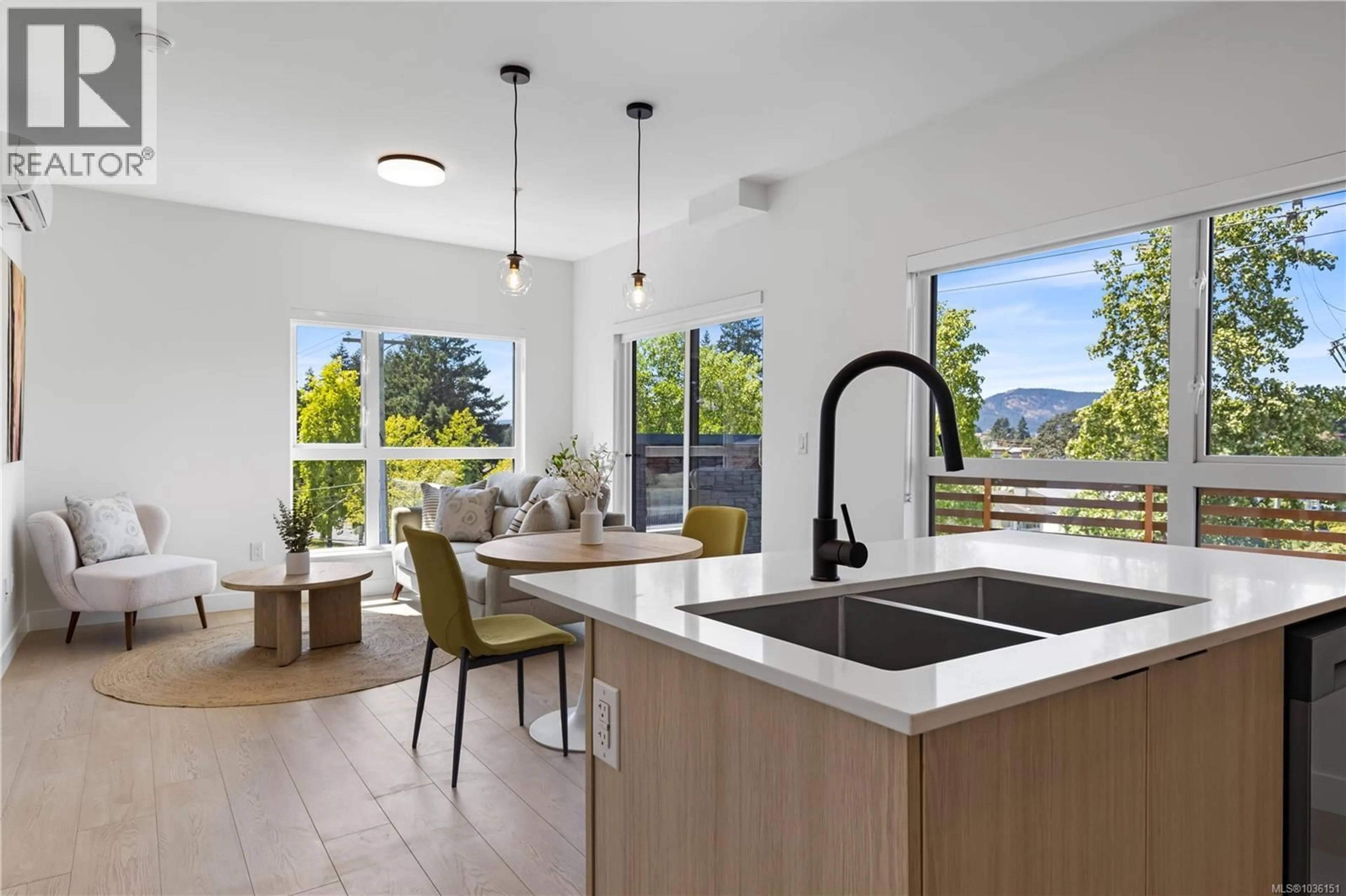 Open concept kitchen, ceramic/tile floor for 421 - 2629 MILLSTREAM ROAD, Langford British Columbia V9B3R8