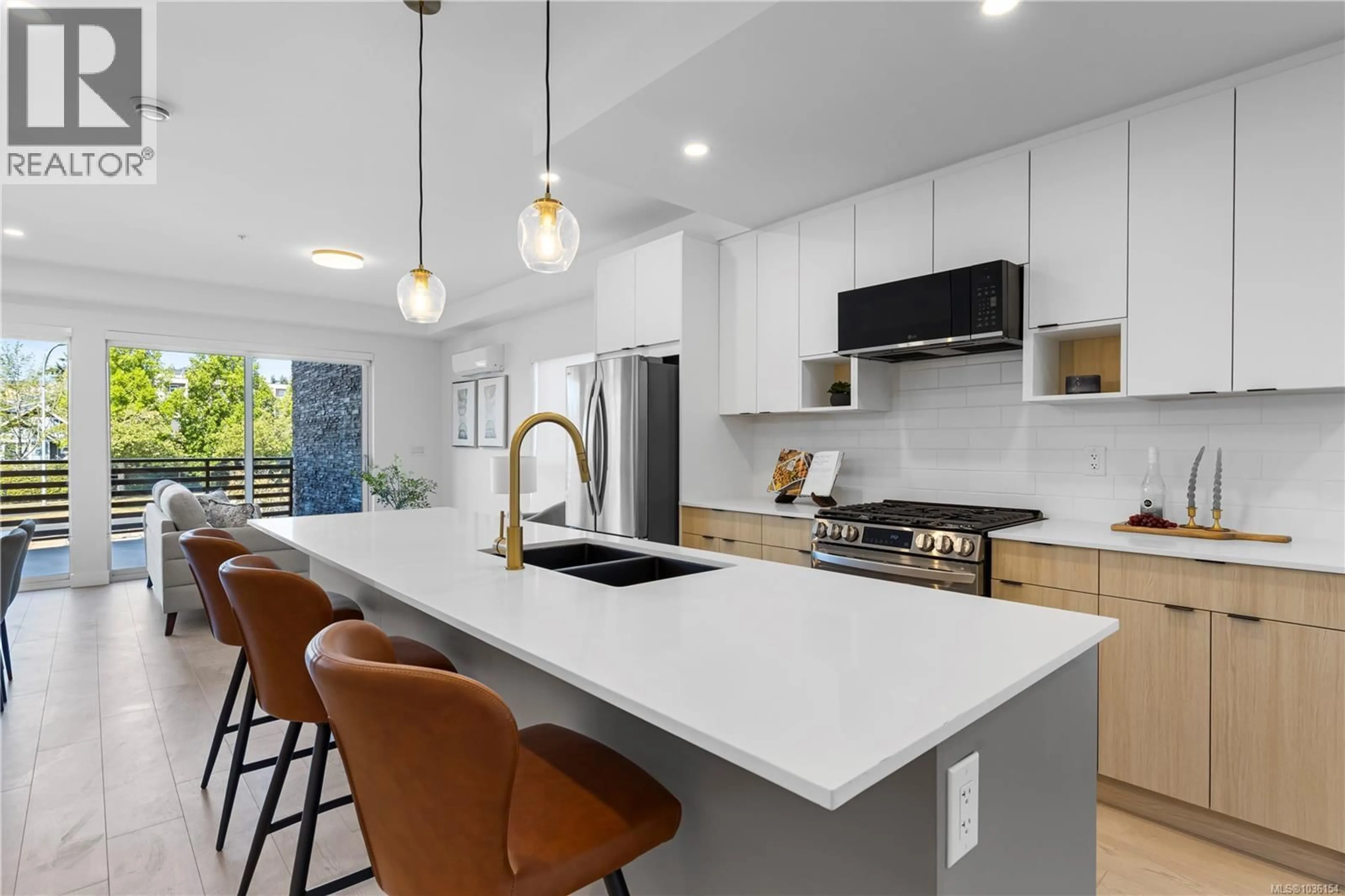 Open concept kitchen, ceramic/tile floor for 101 - 2629 MILLSTREAM ROAD, Langford British Columbia V9B3R8