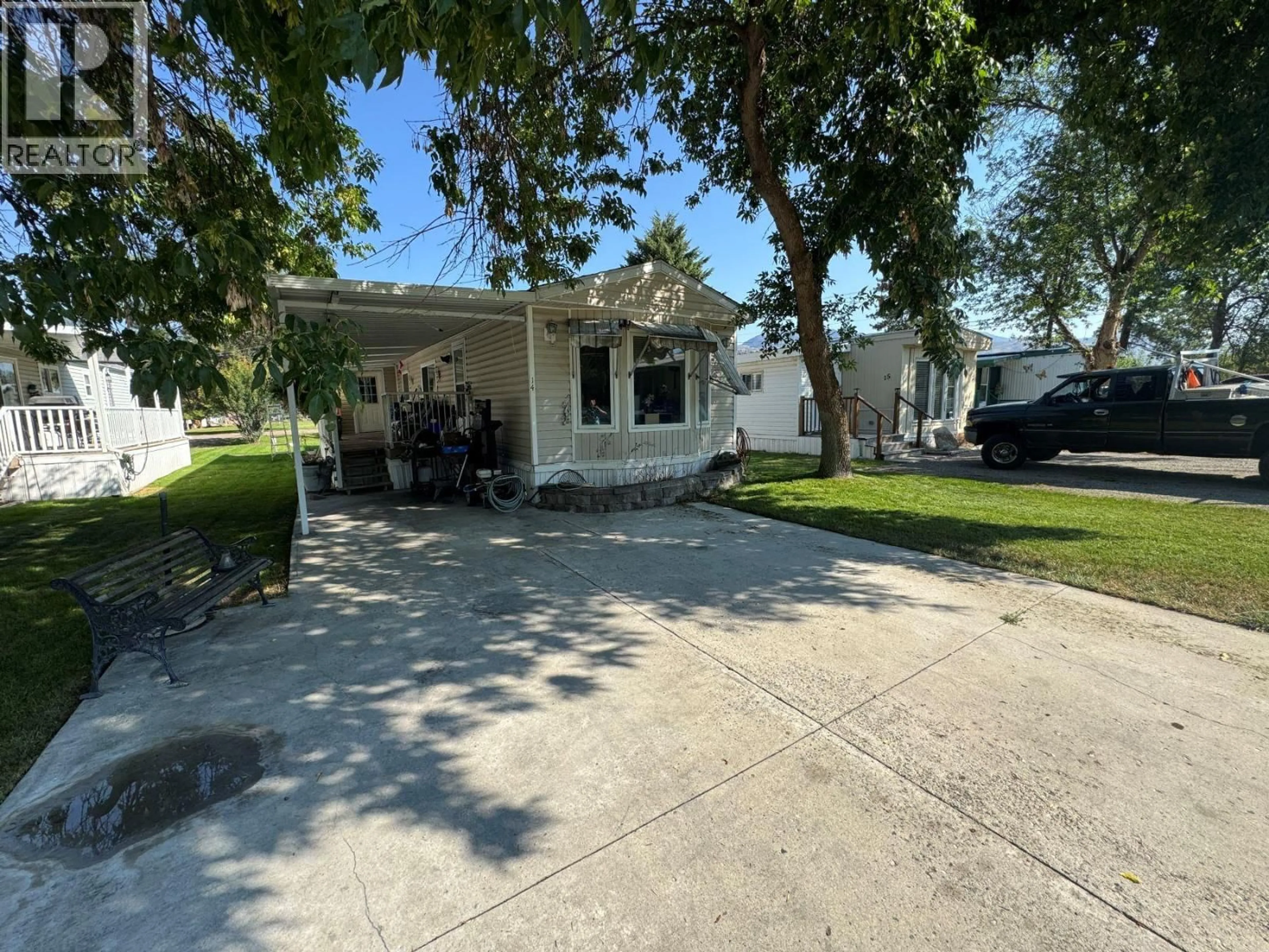 A pic from outside/outdoor area/front of a property/back of a property/a pic from drone, street for 14 - 7105 NORTH FORK ROAD, Grand Forks British Columbia V0H1H2