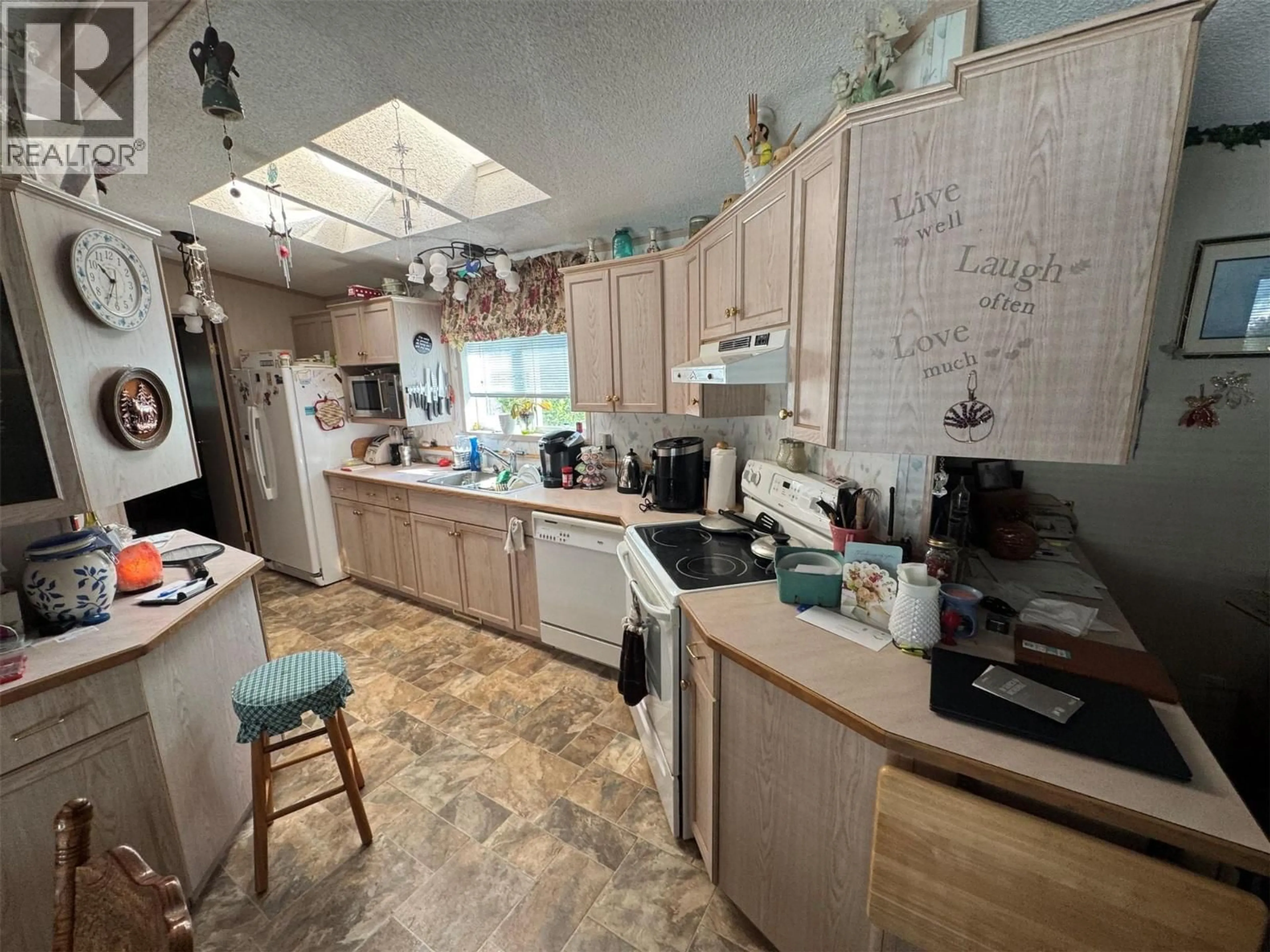 Standard kitchen, unknown for 14 - 7105 NORTH FORK ROAD, Grand Forks British Columbia V0H1H2