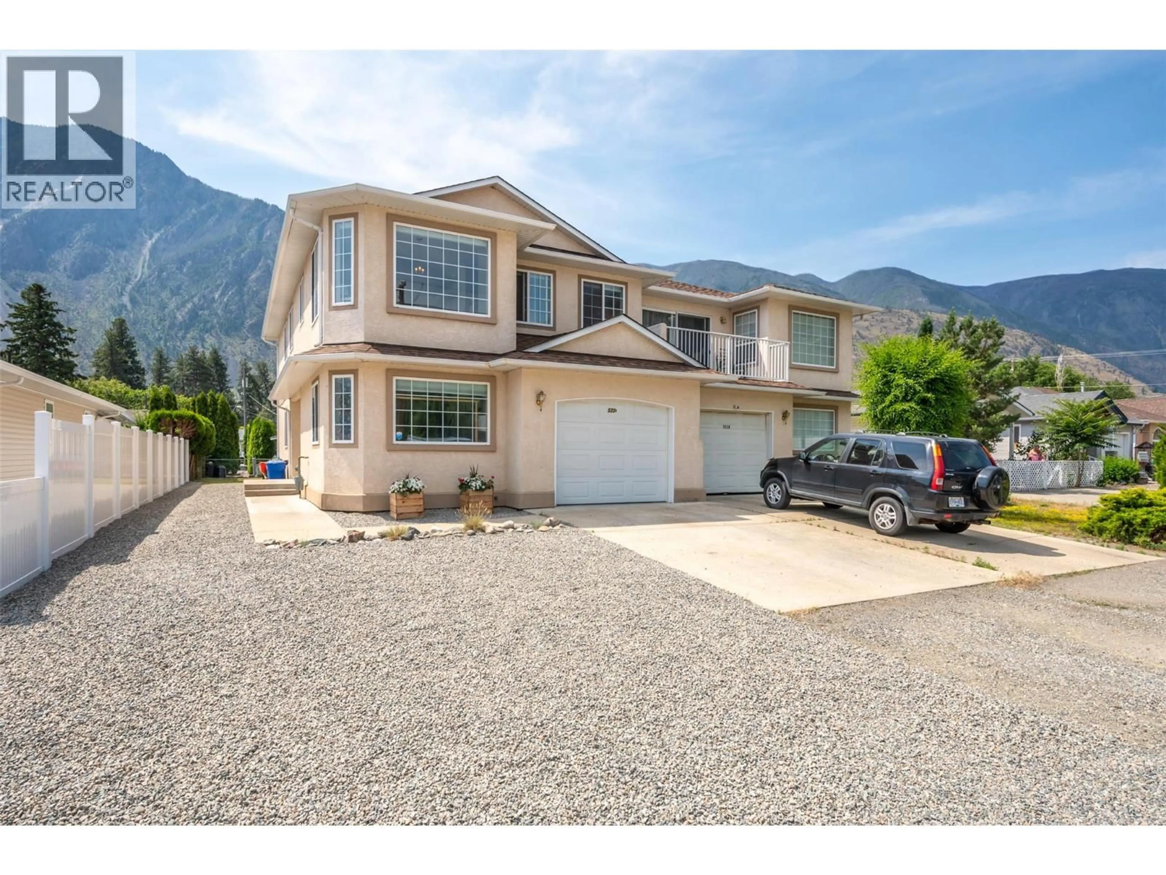 Home with vinyl exterior material, mountain view for 2 - 523 10TH AVENUE, Keremeos British Columbia V0X1N3