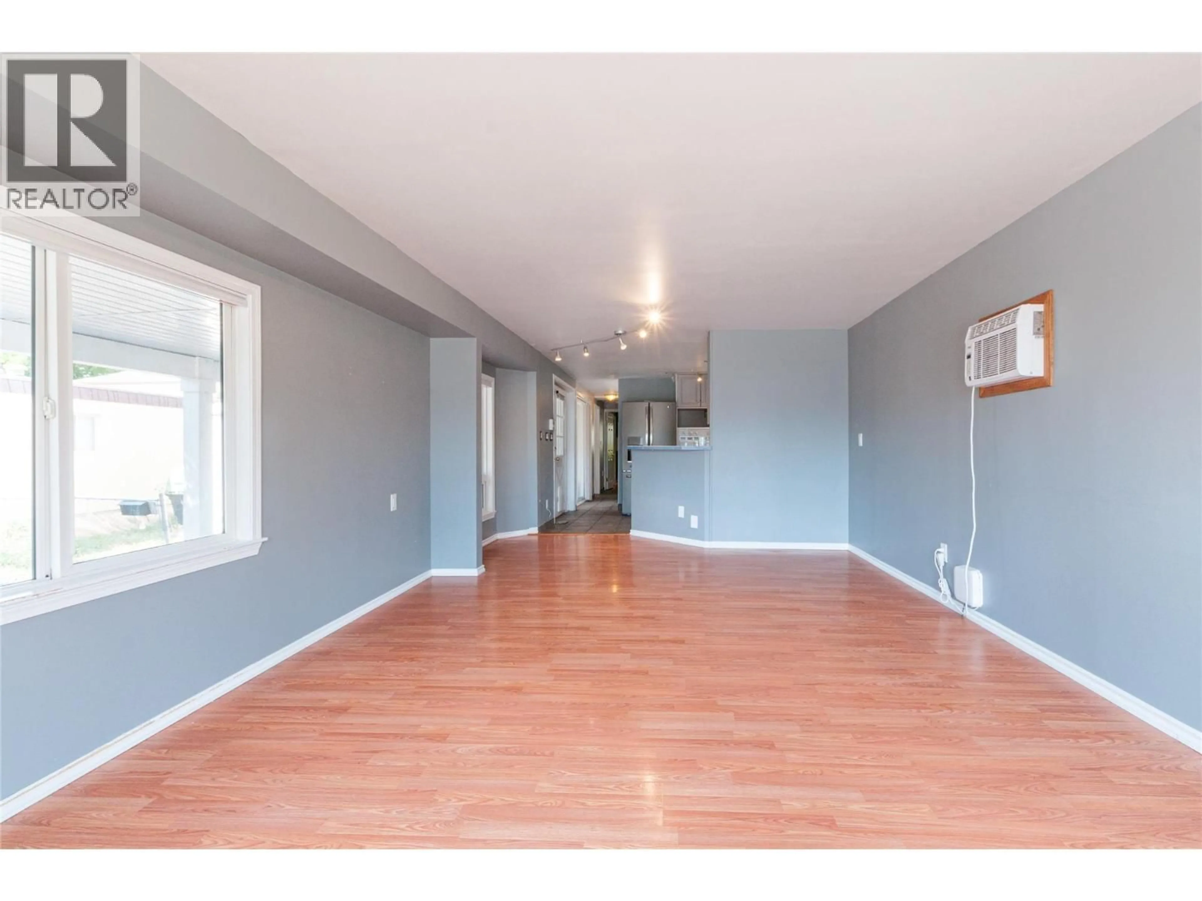 Unknown for 95 - 3245 PARIS STREET, Penticton British Columbia V2A3T9