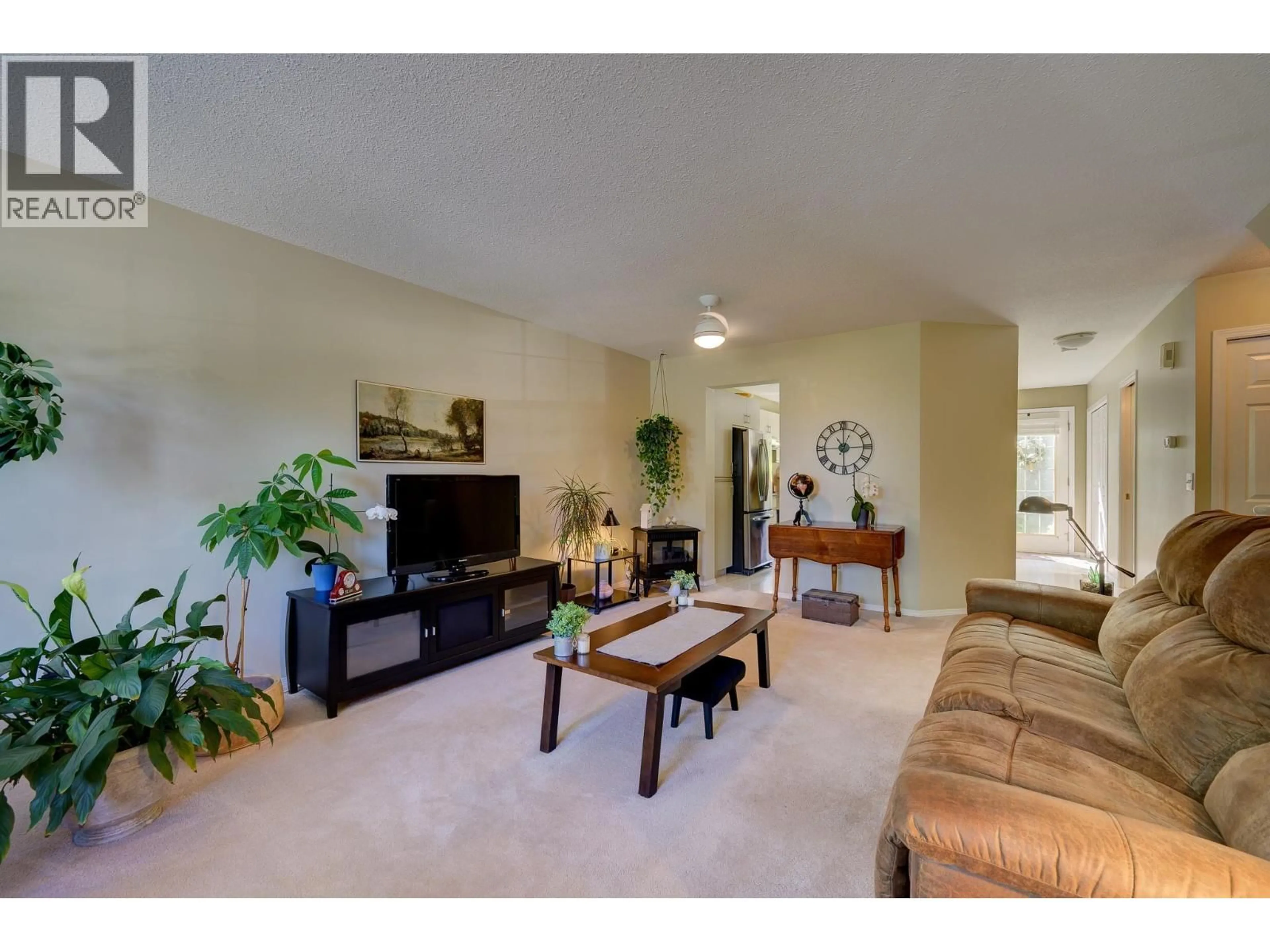 Living room with furniture, unknown for 7 - 2084 ROBSON PLACE, Kamloops British Columbia V2E2M6