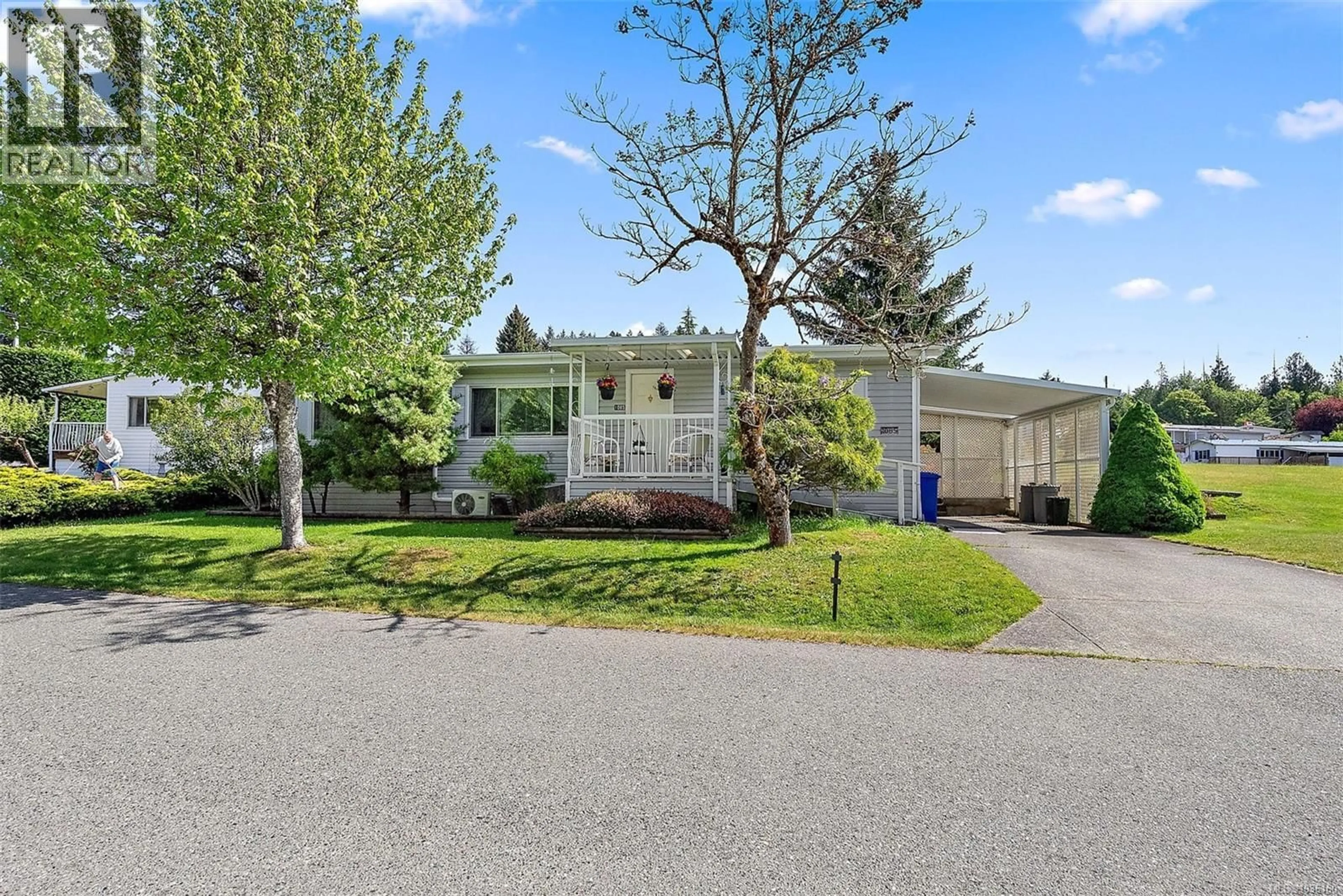 Home with vinyl exterior material, street for 1085 WATERMAN ROAD, Mill Bay British Columbia V8H1A6