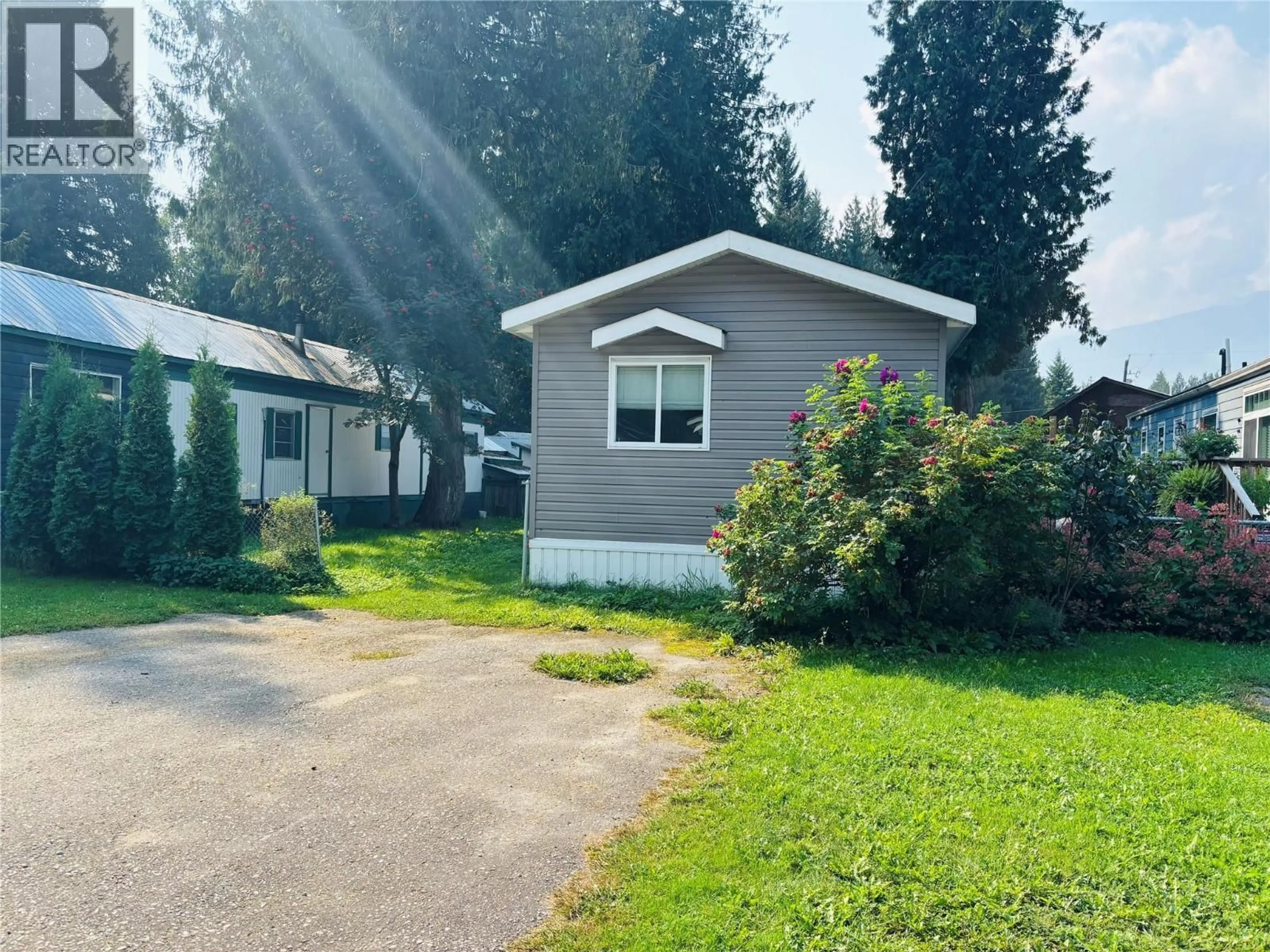 Unknown for 74 - 1200 OSCAR STREET, Revelstoke British Columbia V0E2S0