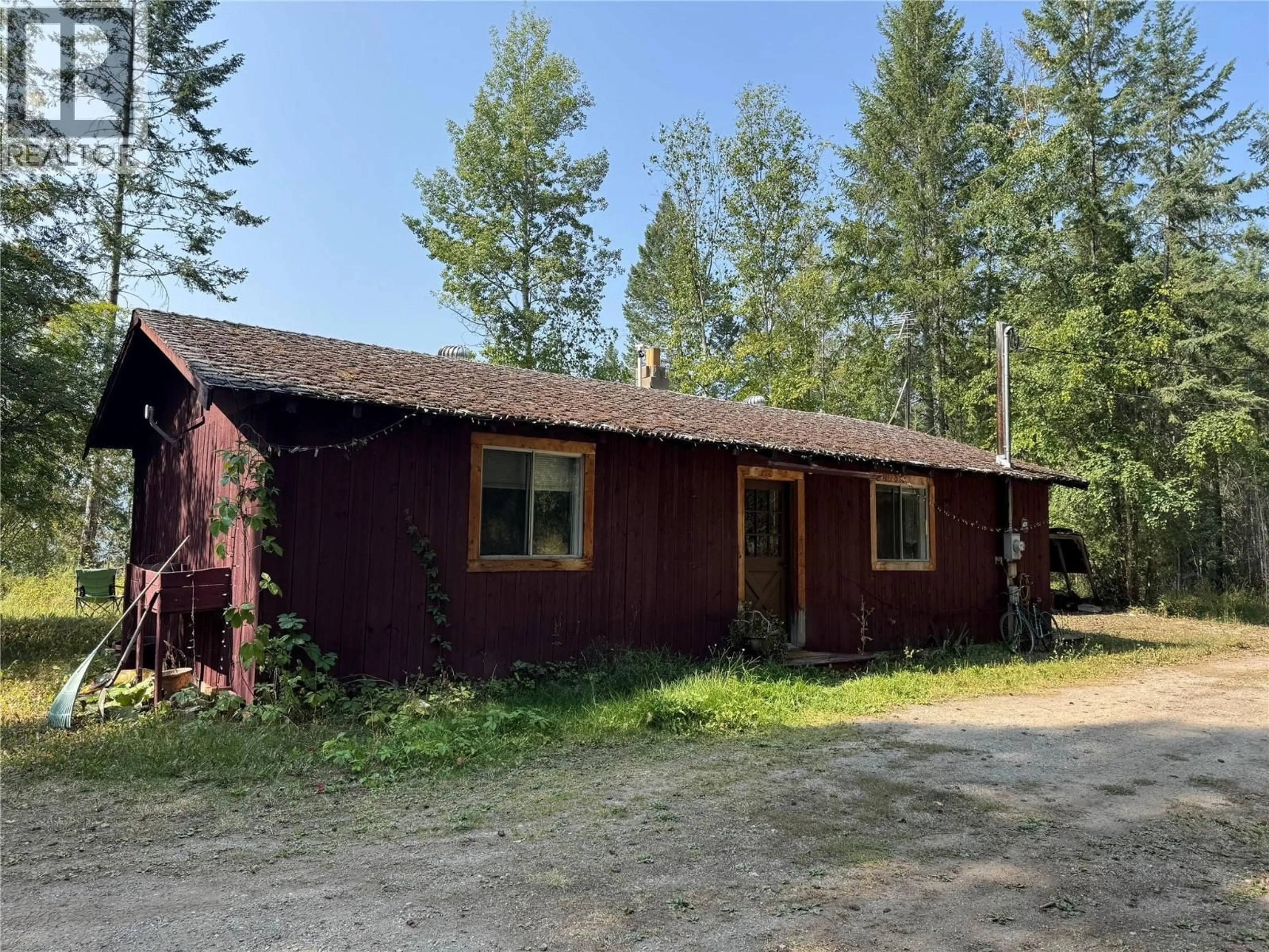 Shed for ALMBERG ROAD, Golden British Columbia V0A1H2