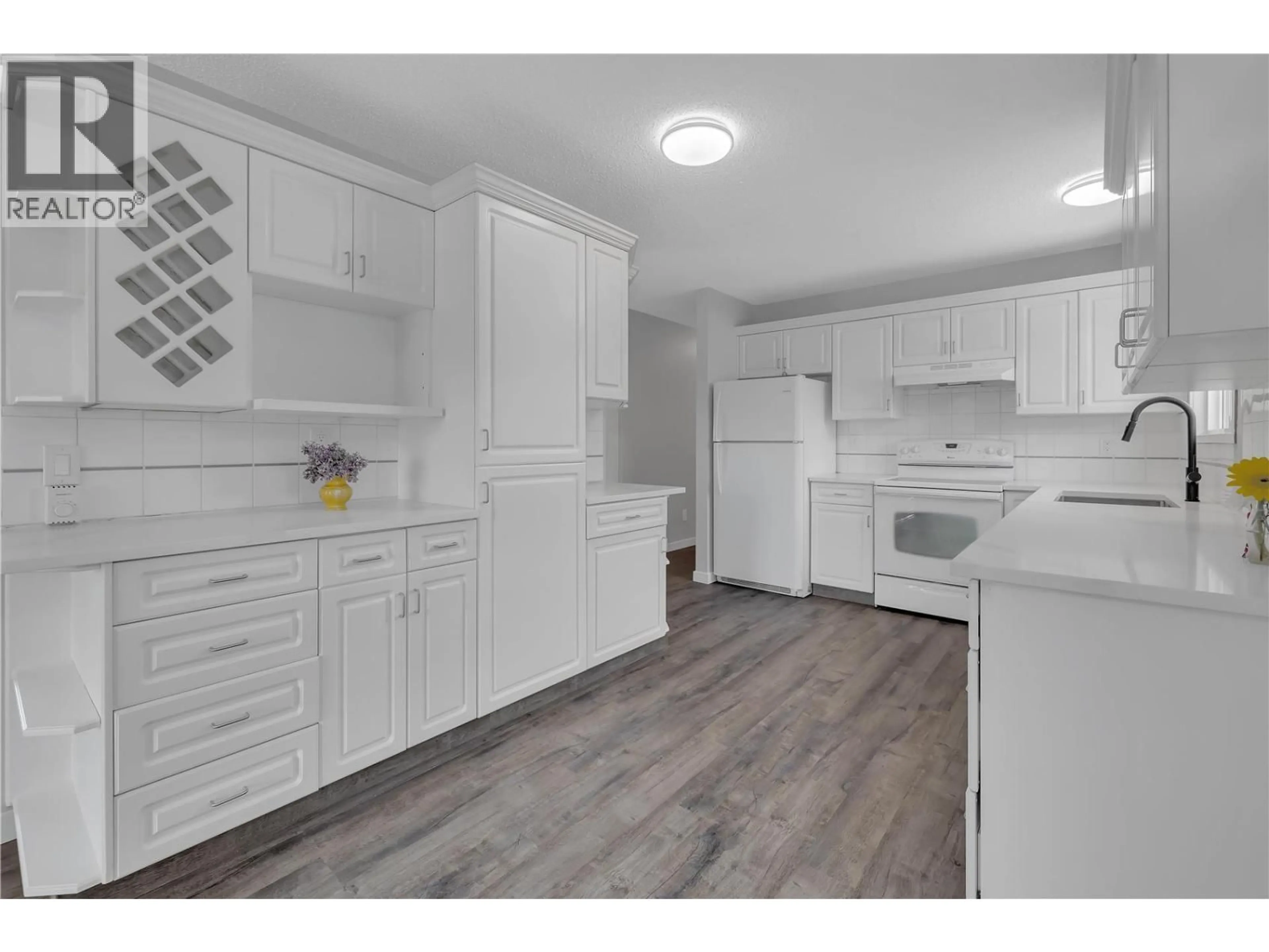 Unknown for 1075 CACTUS ROAD, Kelowna British Columbia V1X5N2