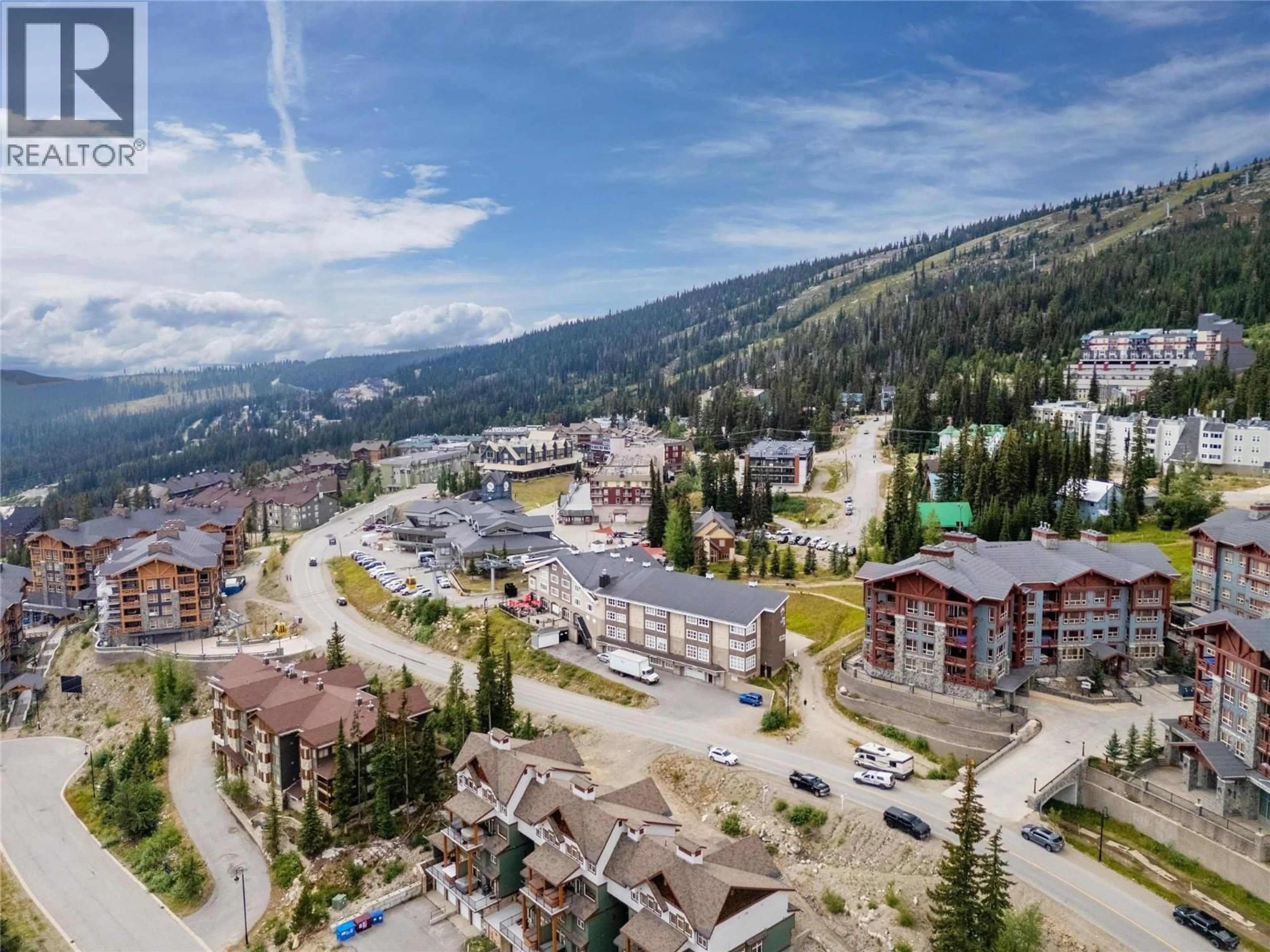 A pic from outside/outdoor area/front of a property/back of a property/a pic from drone, mountain view for 301 - 5275 BIG WHITE ROAD, Big White British Columbia V1P1T4