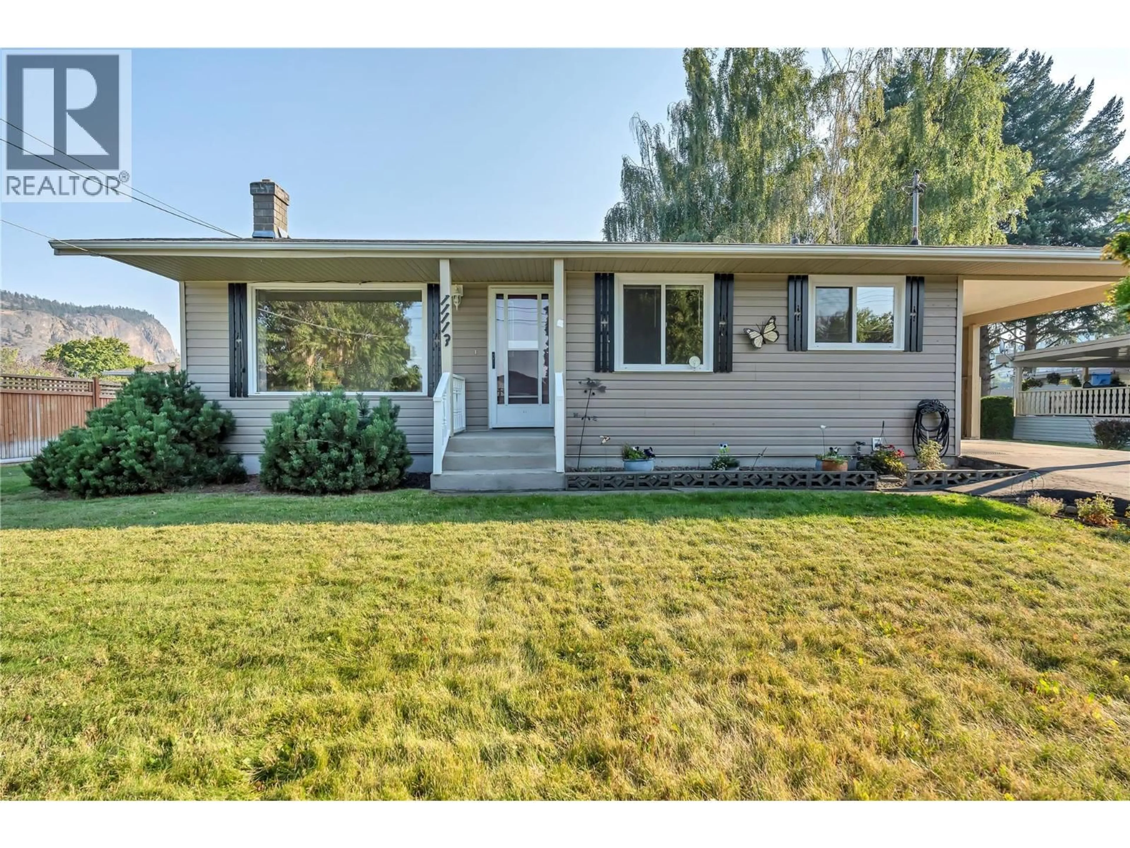 Home with vinyl exterior material, street for 11113 BARCLAY STREET, Summerland British Columbia V0H1Z0