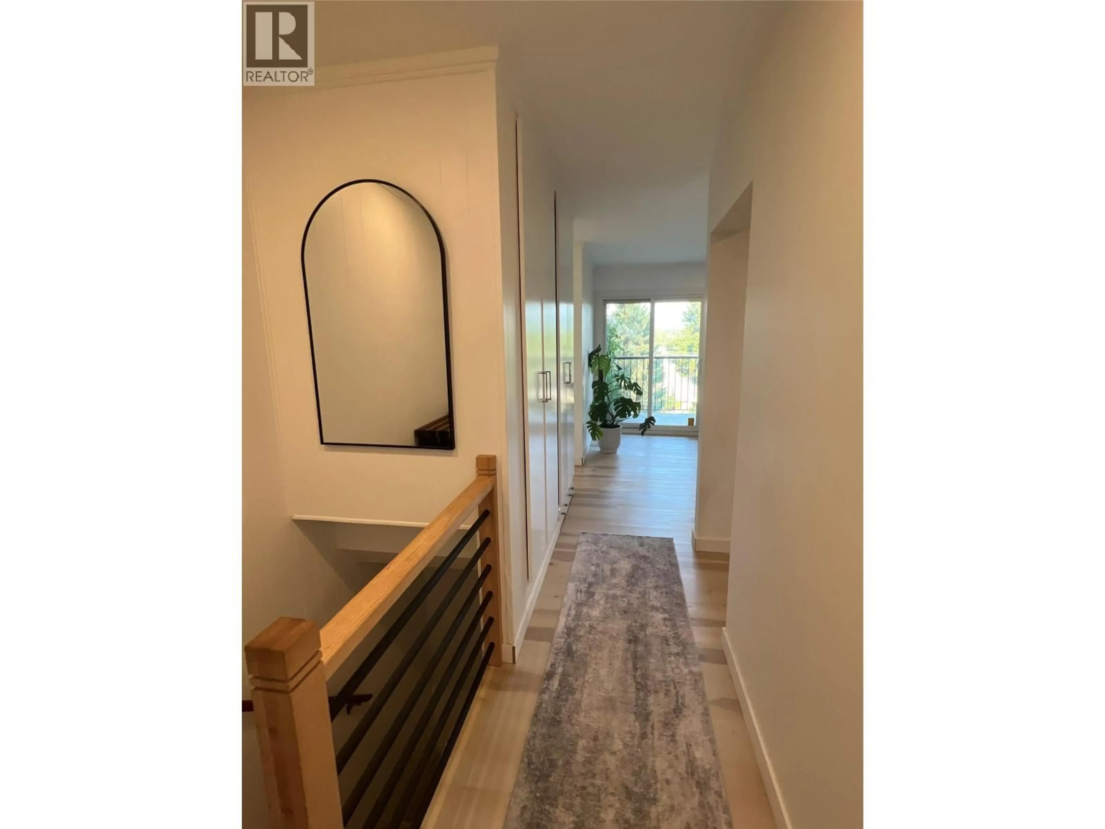 Indoor entryway for 2077 DERRY LANE, Lumby British Columbia V0E2G0