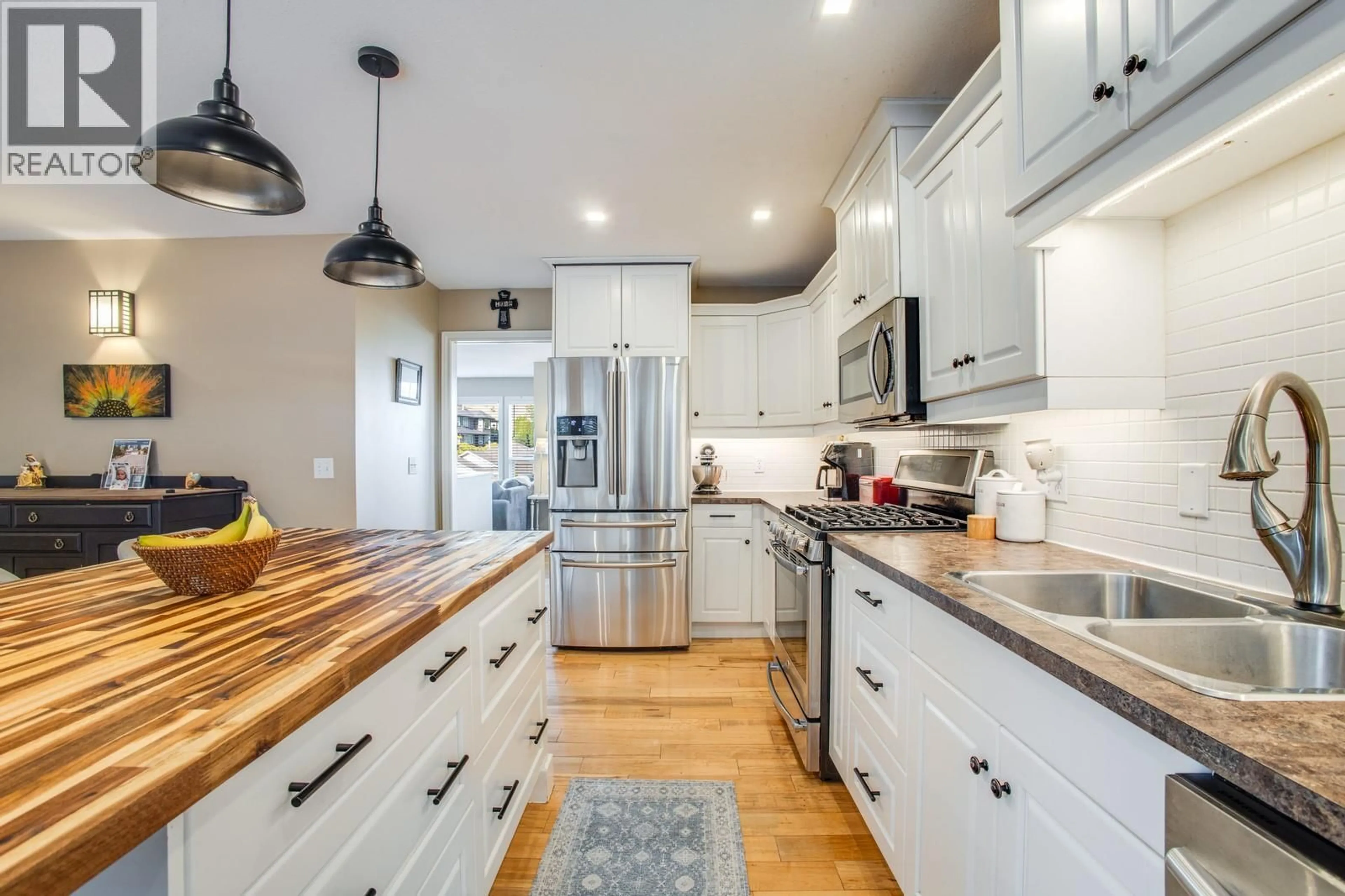 Open concept kitchen, unknown for 3166 BROADVIEW PLACE, West Kelowna British Columbia V4T1M9