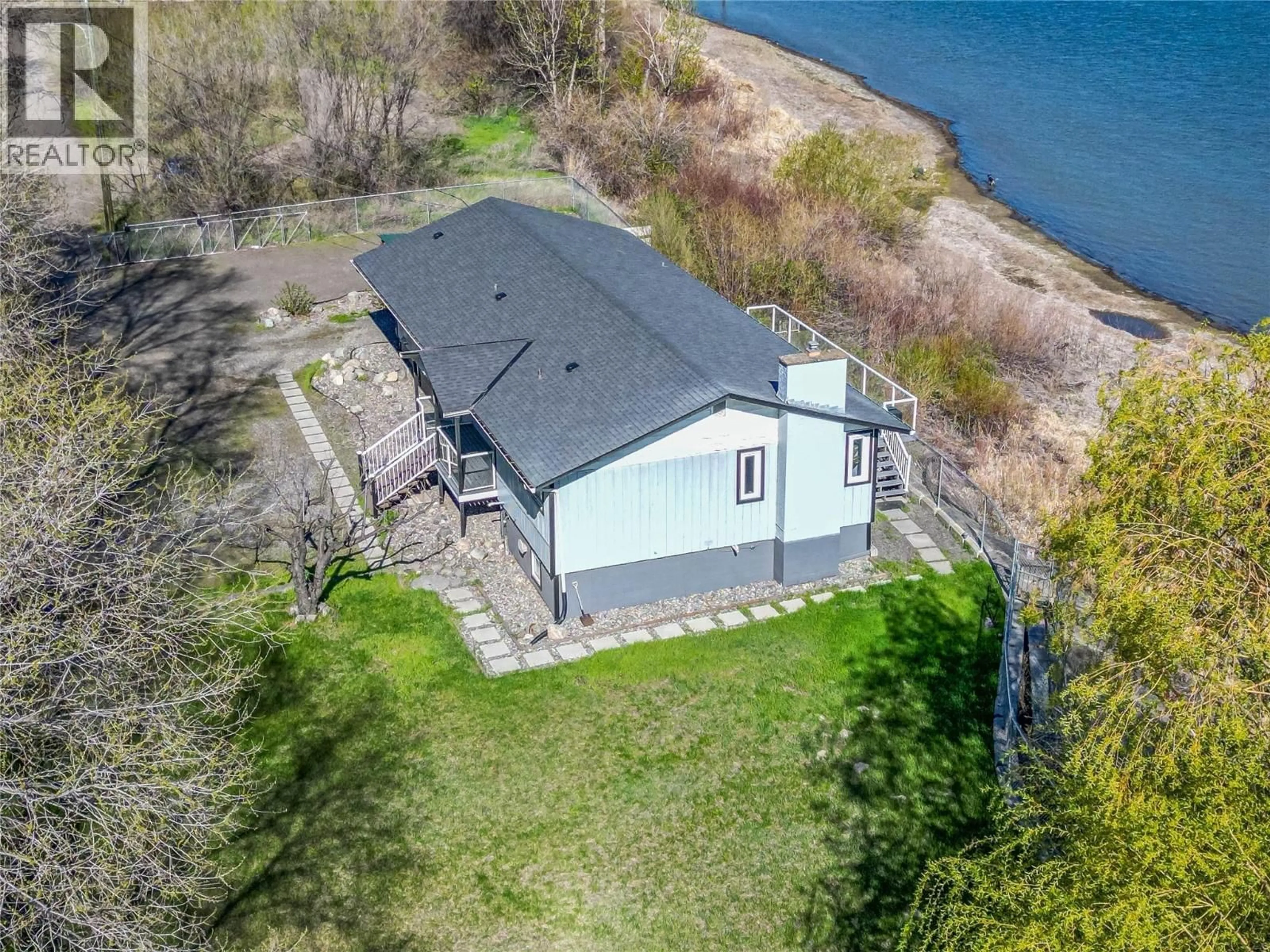 A pic from outside/outdoor area/front of a property/back of a property/a pic from drone, water/lake/river/ocean view for 7250 FURRER ROAD, Kamloops British Columbia V2C5T5