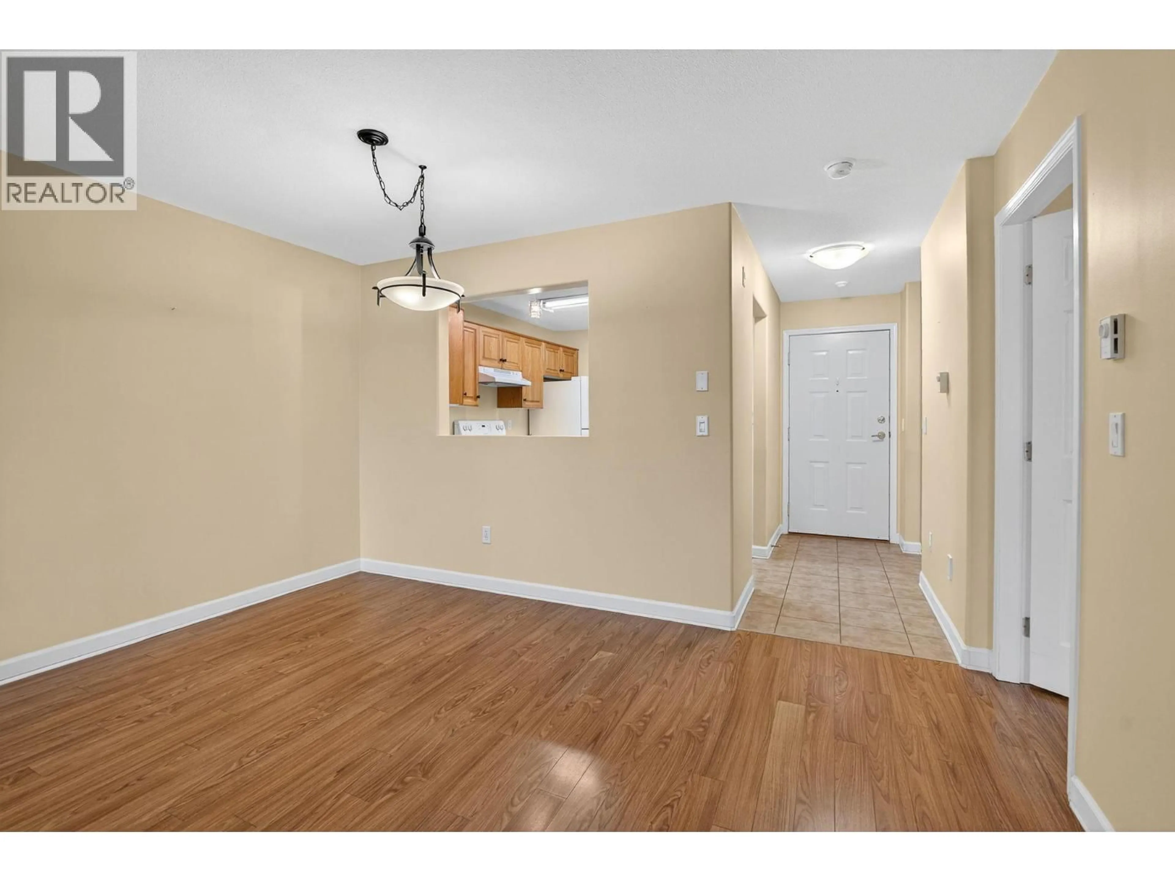 A pic of a room for 110 - 940 GLENWOOD AVENUE, Kelowna British Columbia V1Y9P2