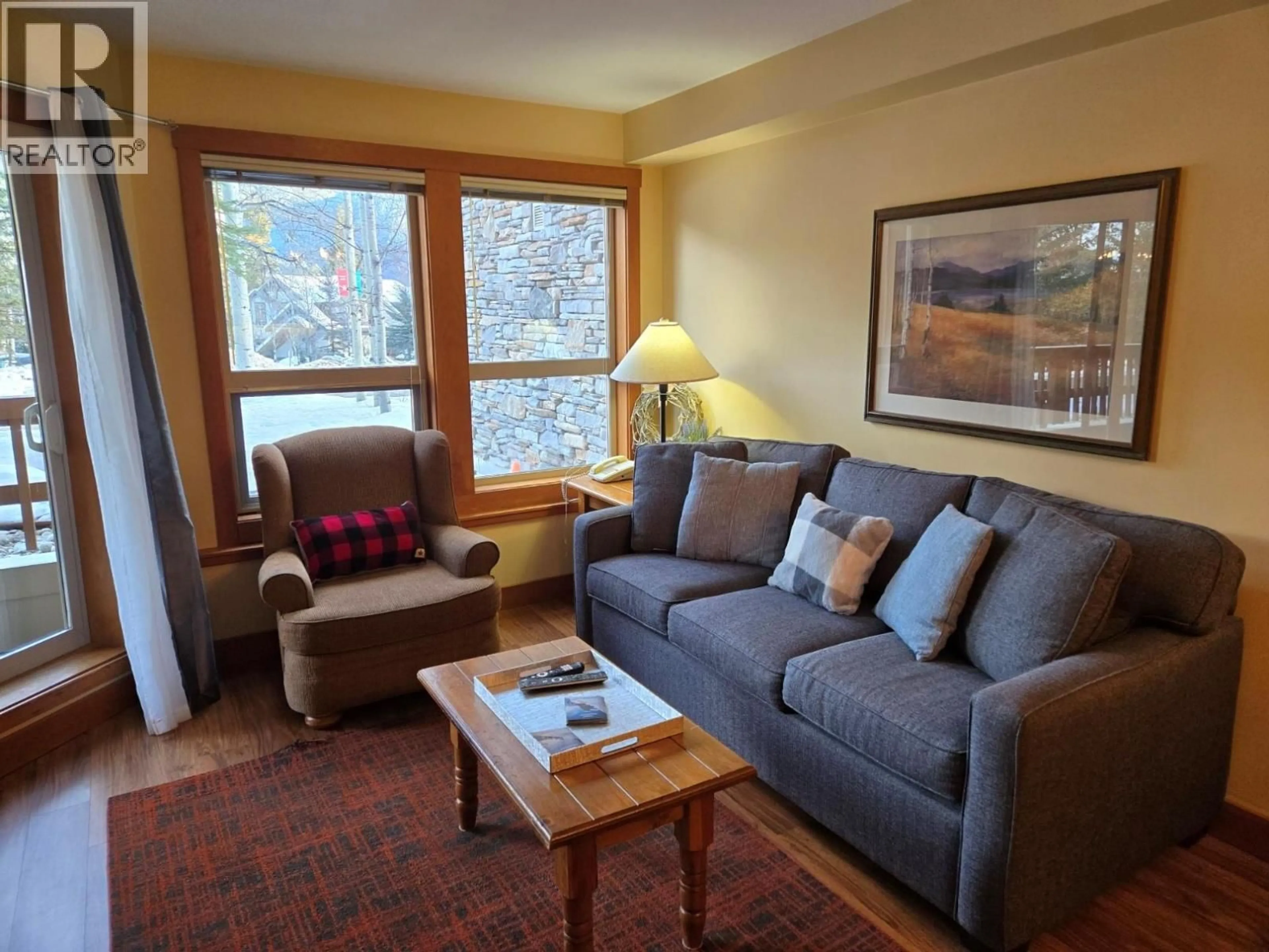 Living room with furniture, unknown for 108 - 2080 SUMMIT DRIVE, Panorama British Columbia V0A1T0