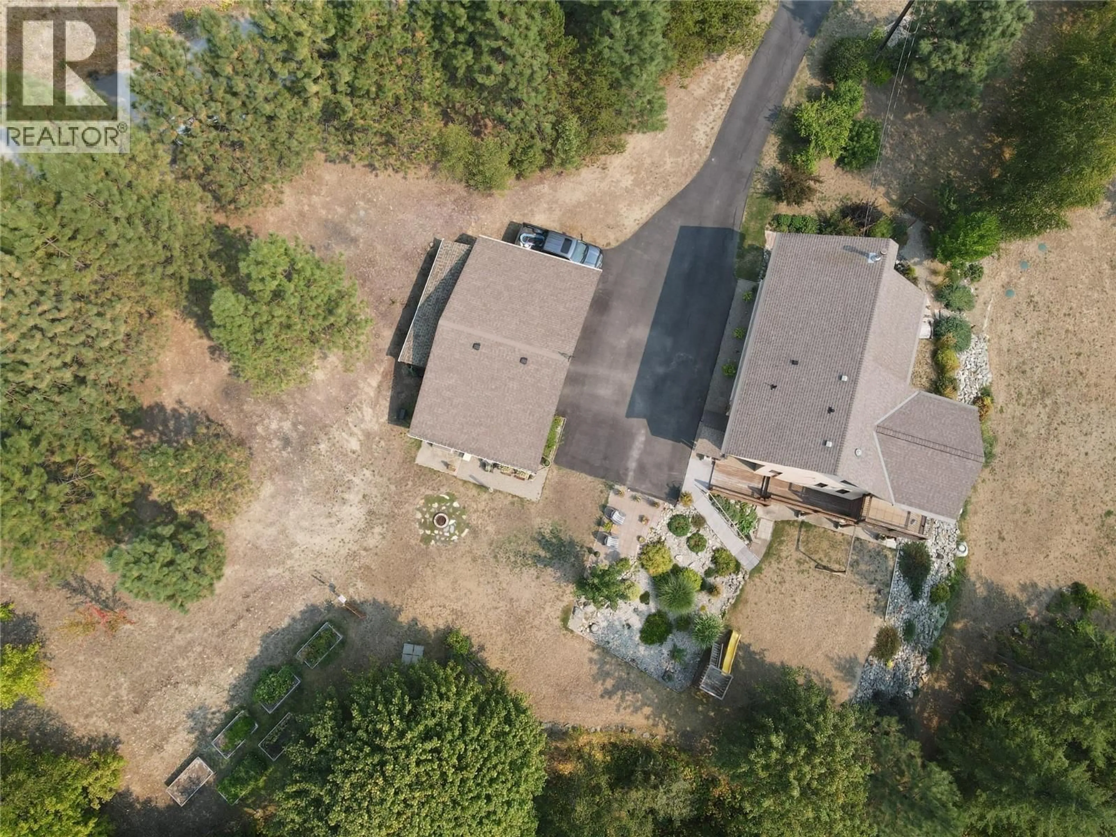 A pic from outside/outdoor area/front of a property/back of a property/a pic from drone, unknown for 4510 BEASLEY WEST ROAD, Nelson British Columbia V0G2G0