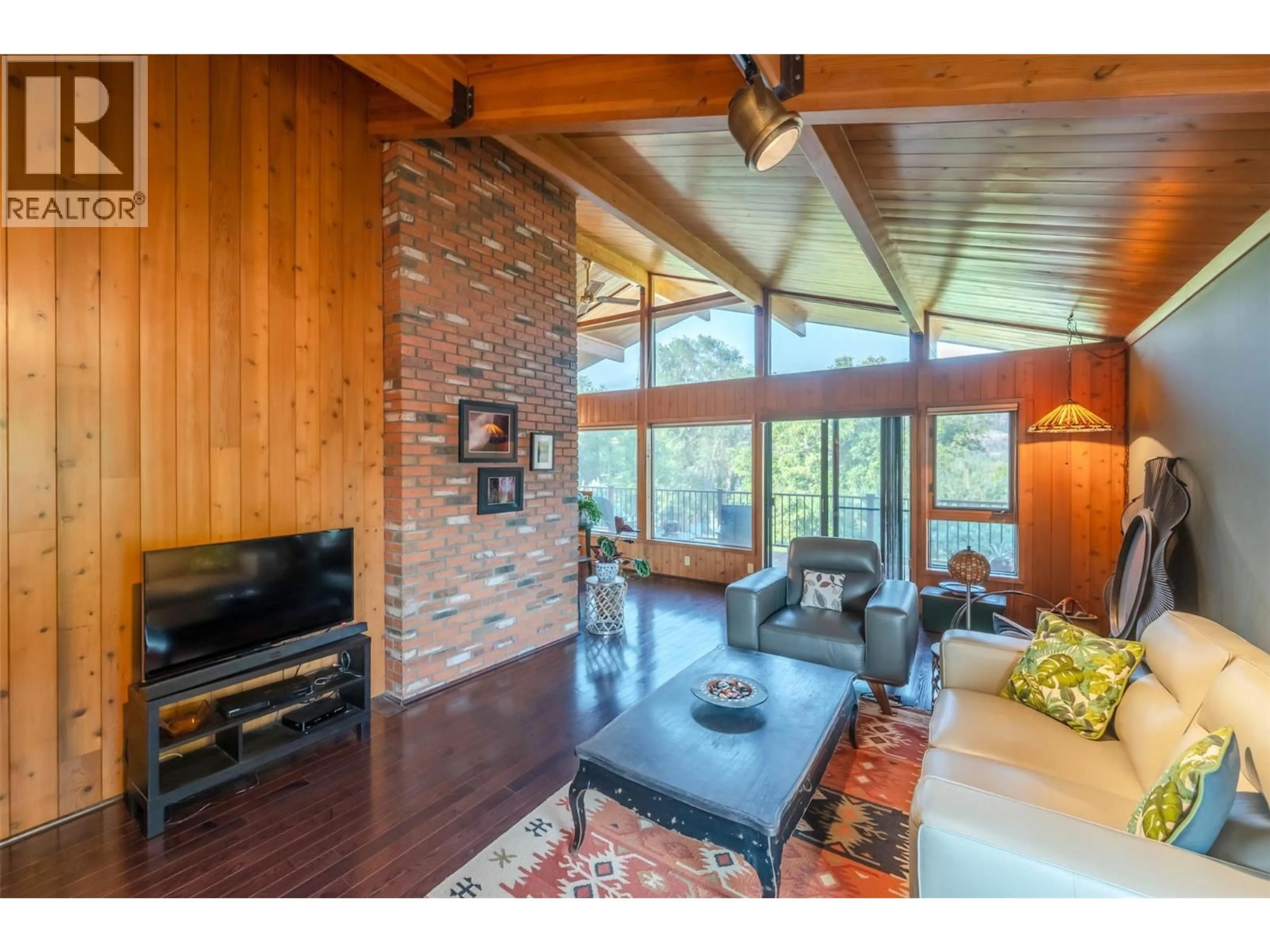 Unknown for 975 HERON COURT, Oliver British Columbia V0H1T2