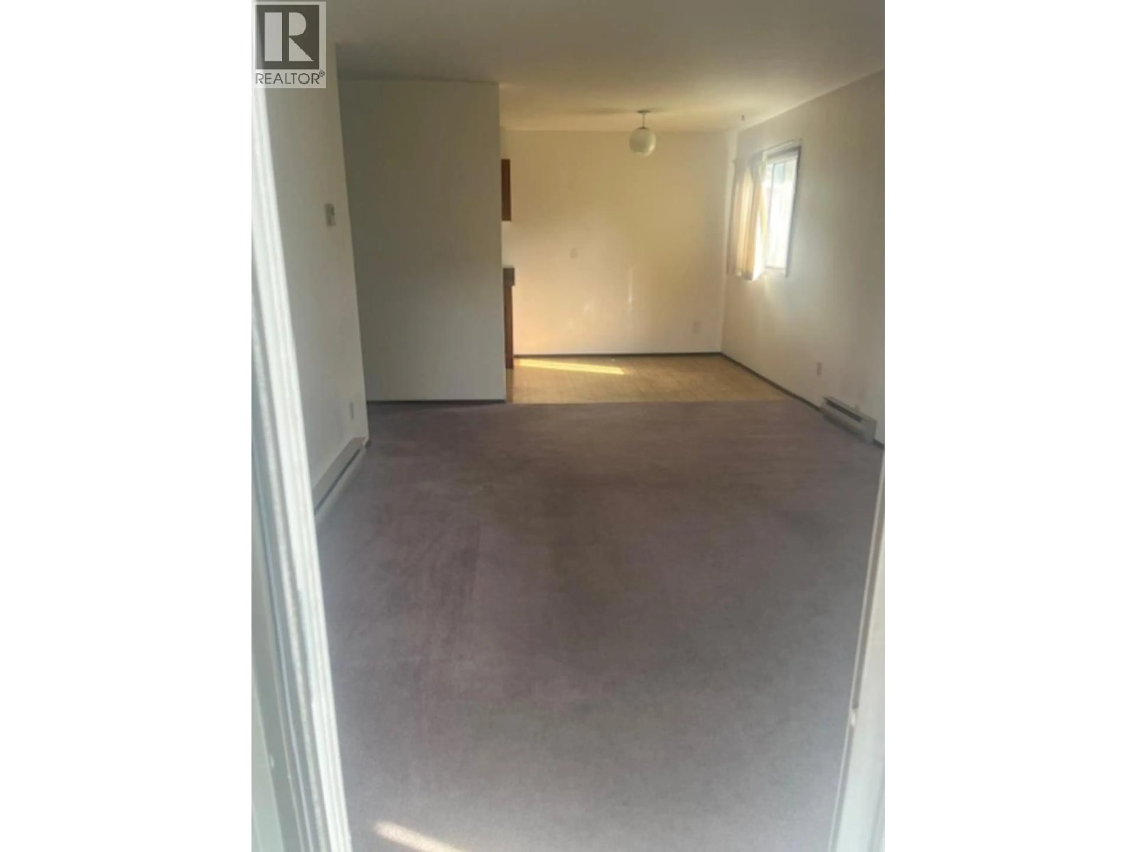 A pic of a room for 213 - 150 SKAHA PLACE, Penticton British Columbia V2K7K1