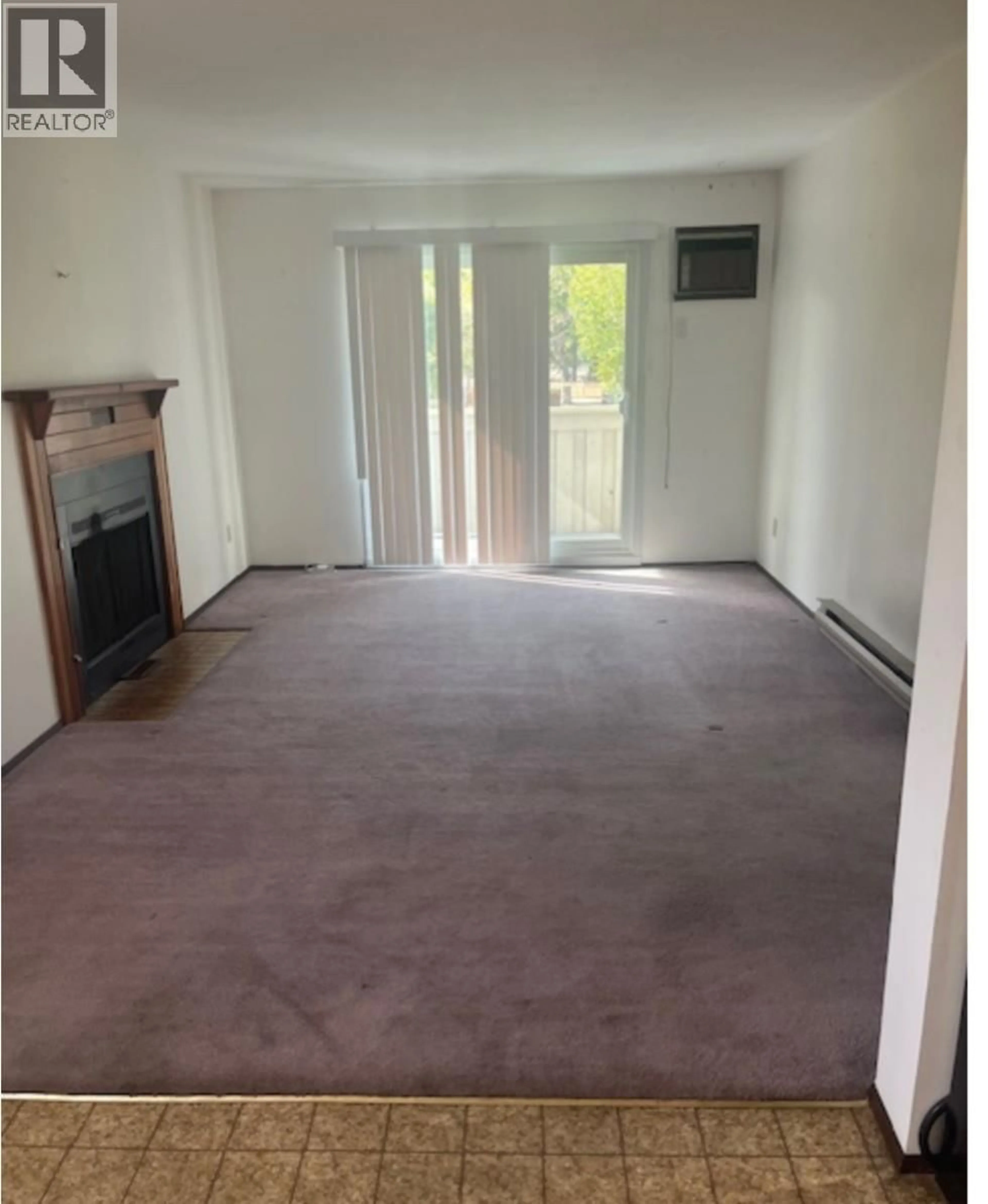 A pic of a room for 213 - 150 SKAHA PLACE, Penticton British Columbia V2K7K1