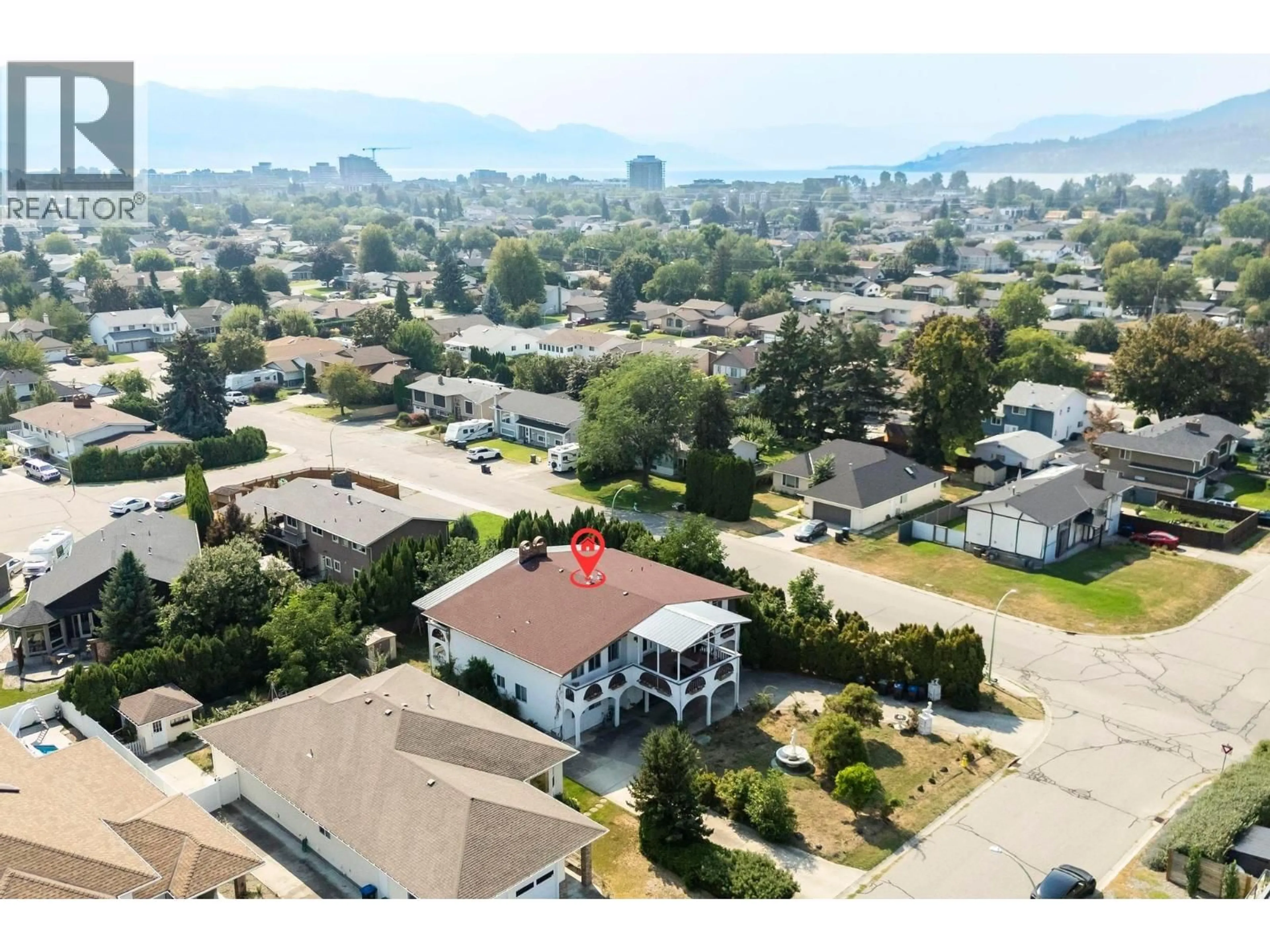 A pic from outside/outdoor area/front of a property/back of a property/a pic from drone, unknown for 2295 RHONDDA COURT, Kelowna British Columbia V1Y7Y2