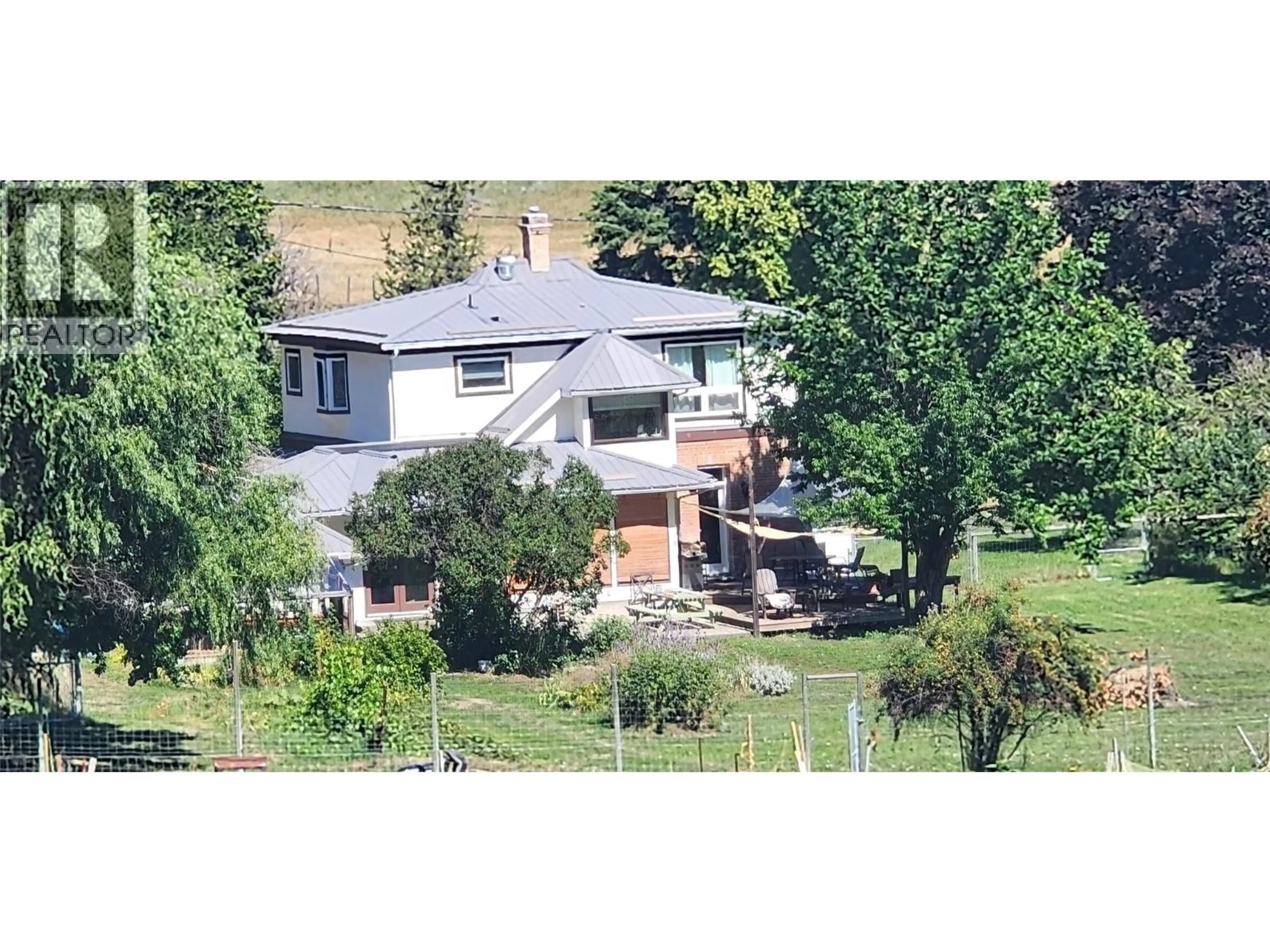 A pic from outside/outdoor area/front of a property/back of a property/a pic from drone, mountain view for 3450 HARDY MOUNTAIN ROAD, Grand Forks British Columbia V0H1H2