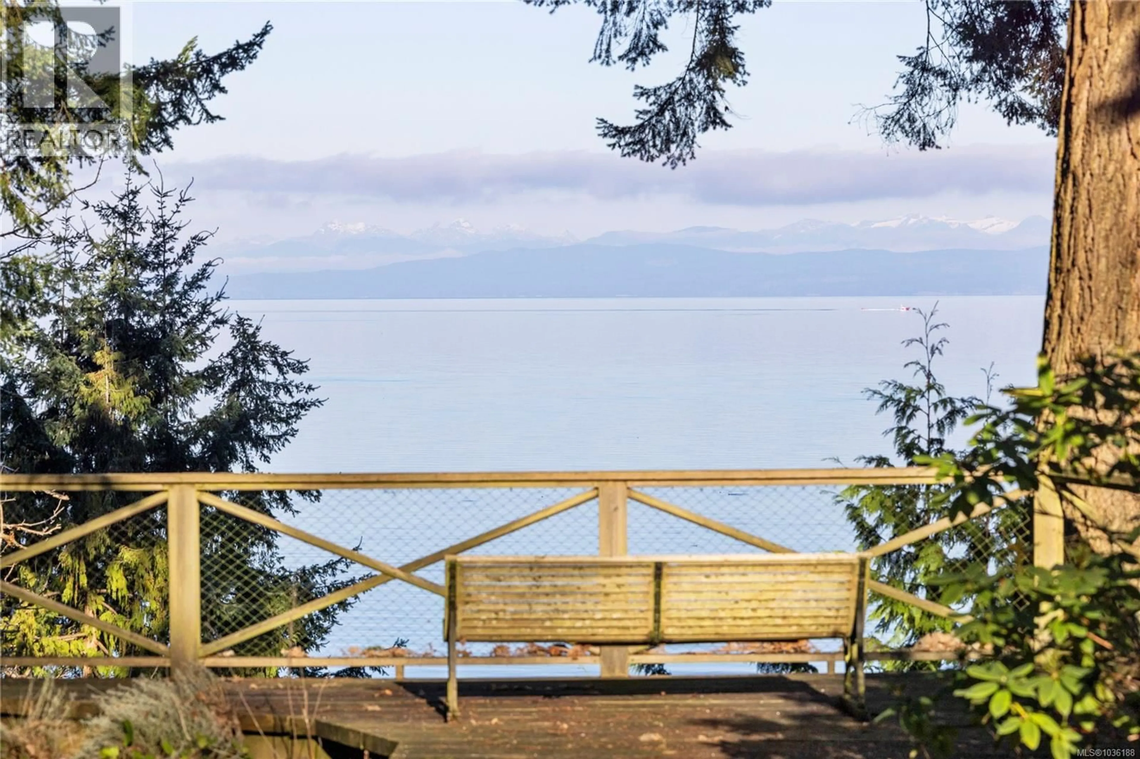 Patio, water/lake/river/ocean view for 5171 ISLAND HIGHWAY WEST, Qualicum Beach British Columbia V9K1Z1