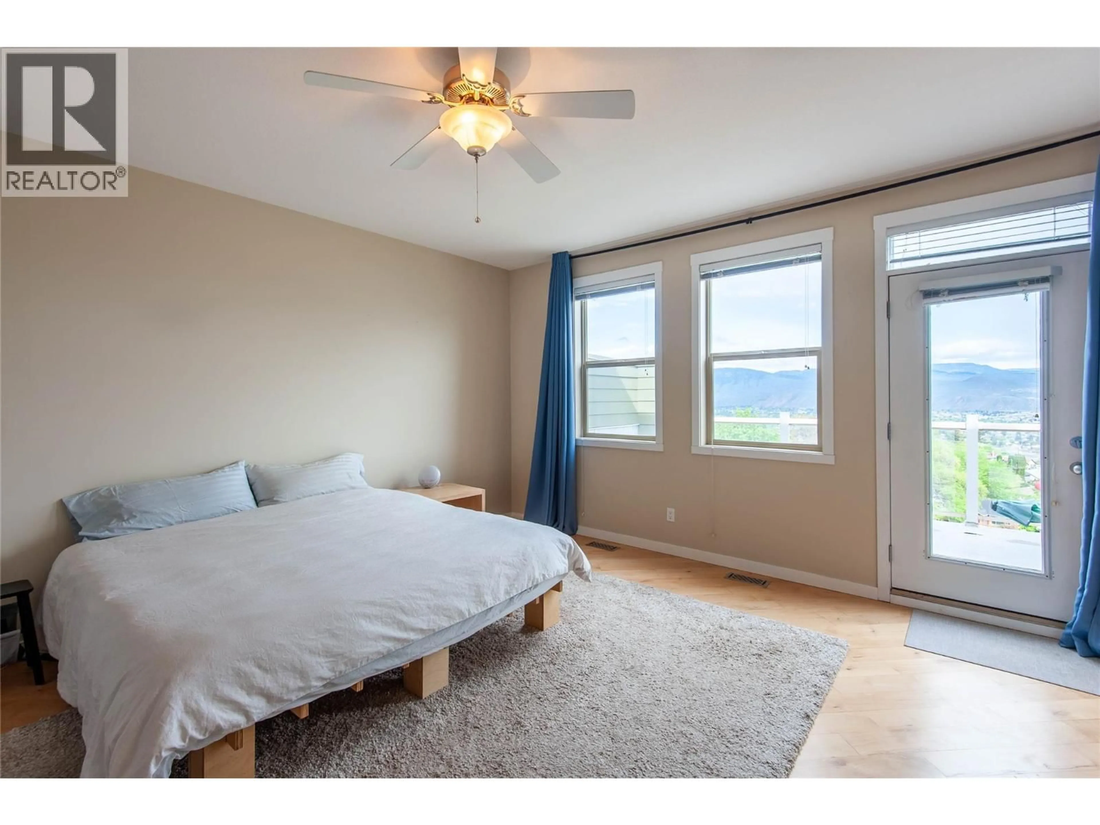 Bedroom with bed, wood/laminate floor for 10 - 445 DALGLEISH DRIVE, Kamloops British Columbia V2C6C7