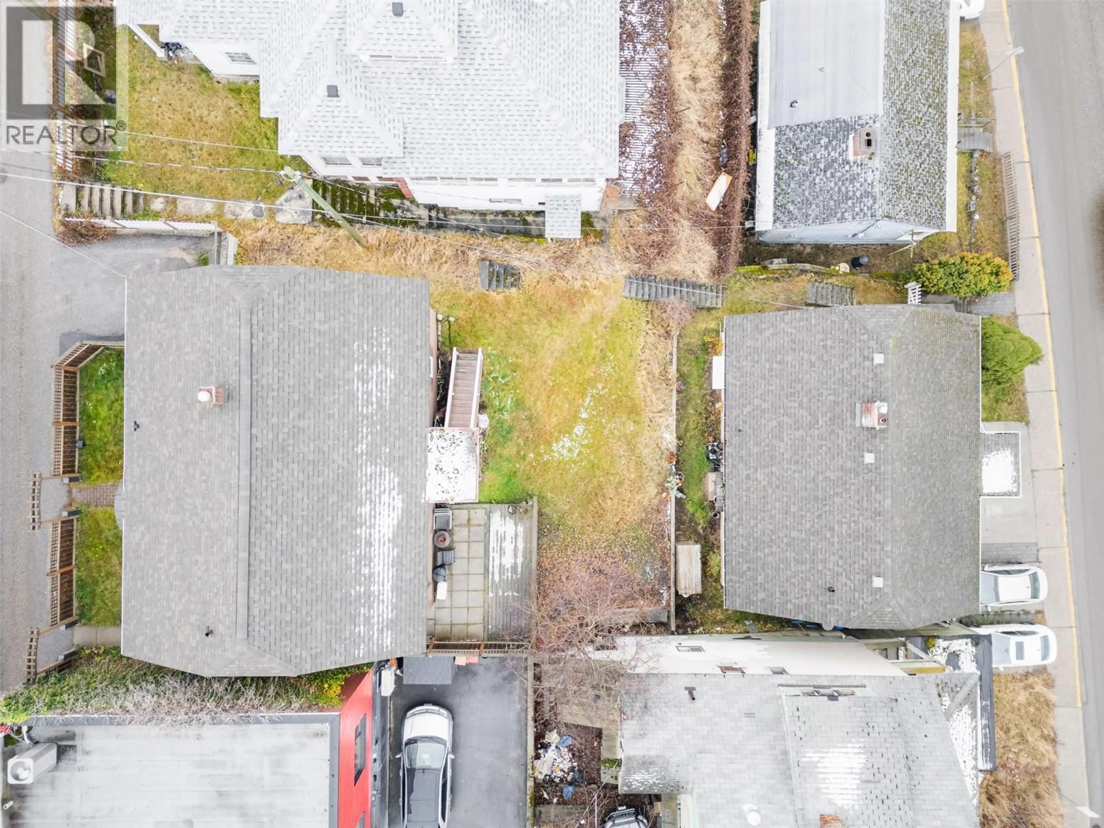 A pic from outside/outdoor area/front of a property/back of a property/a pic from drone, street for 220-222 VERNON STREET, Nelson British Columbia V1L4E2