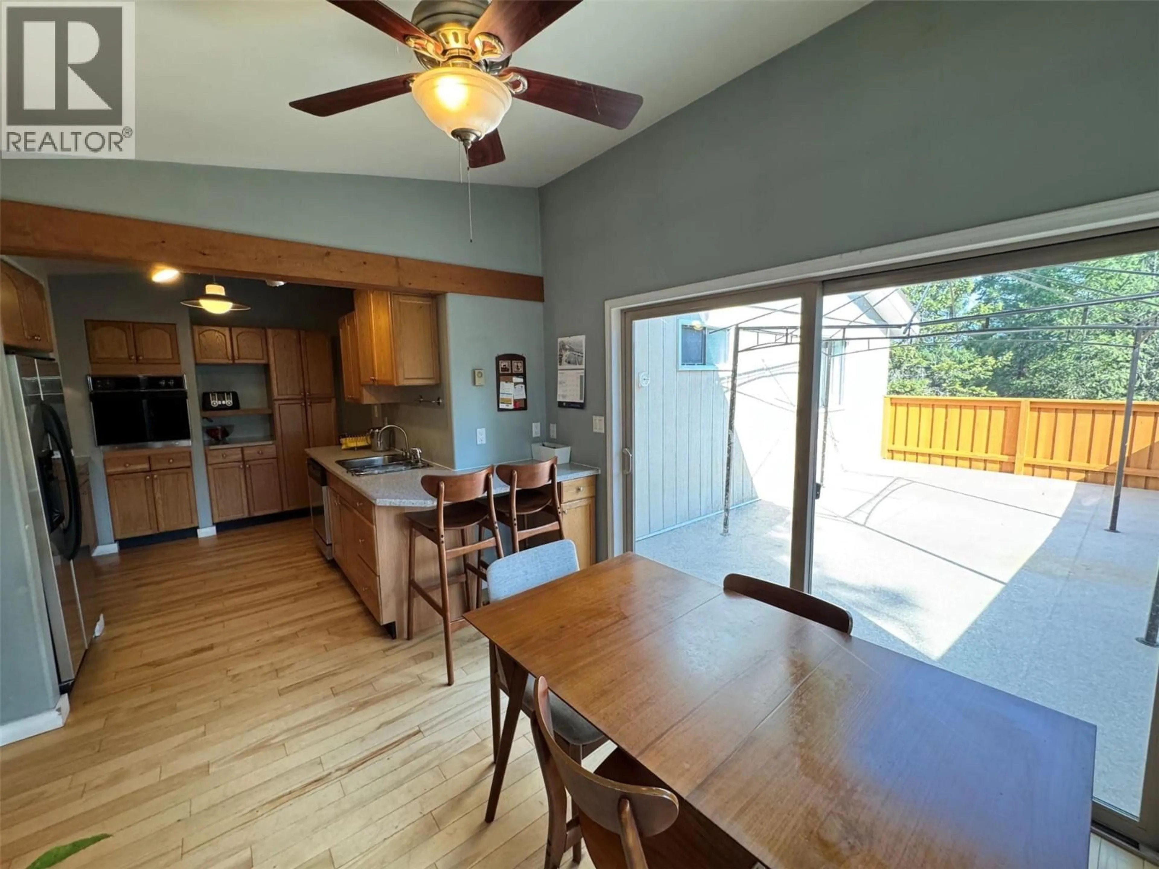 Open concept kitchen, unknown for 102 CHASE ROAD, Christina Lake British Columbia V0H1E0