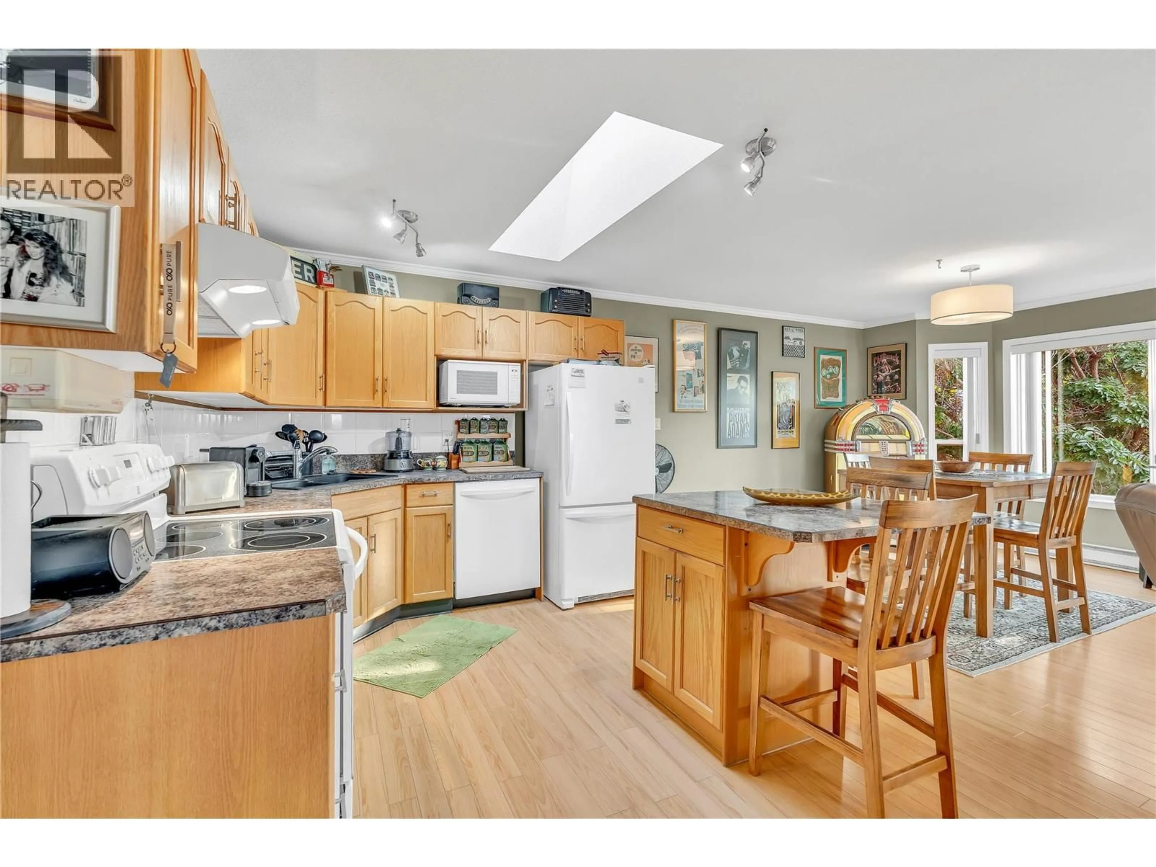 Open concept kitchen, unknown for 305 - 102 VAN HORNE STREET, Penticton British Columbia V2A4K2