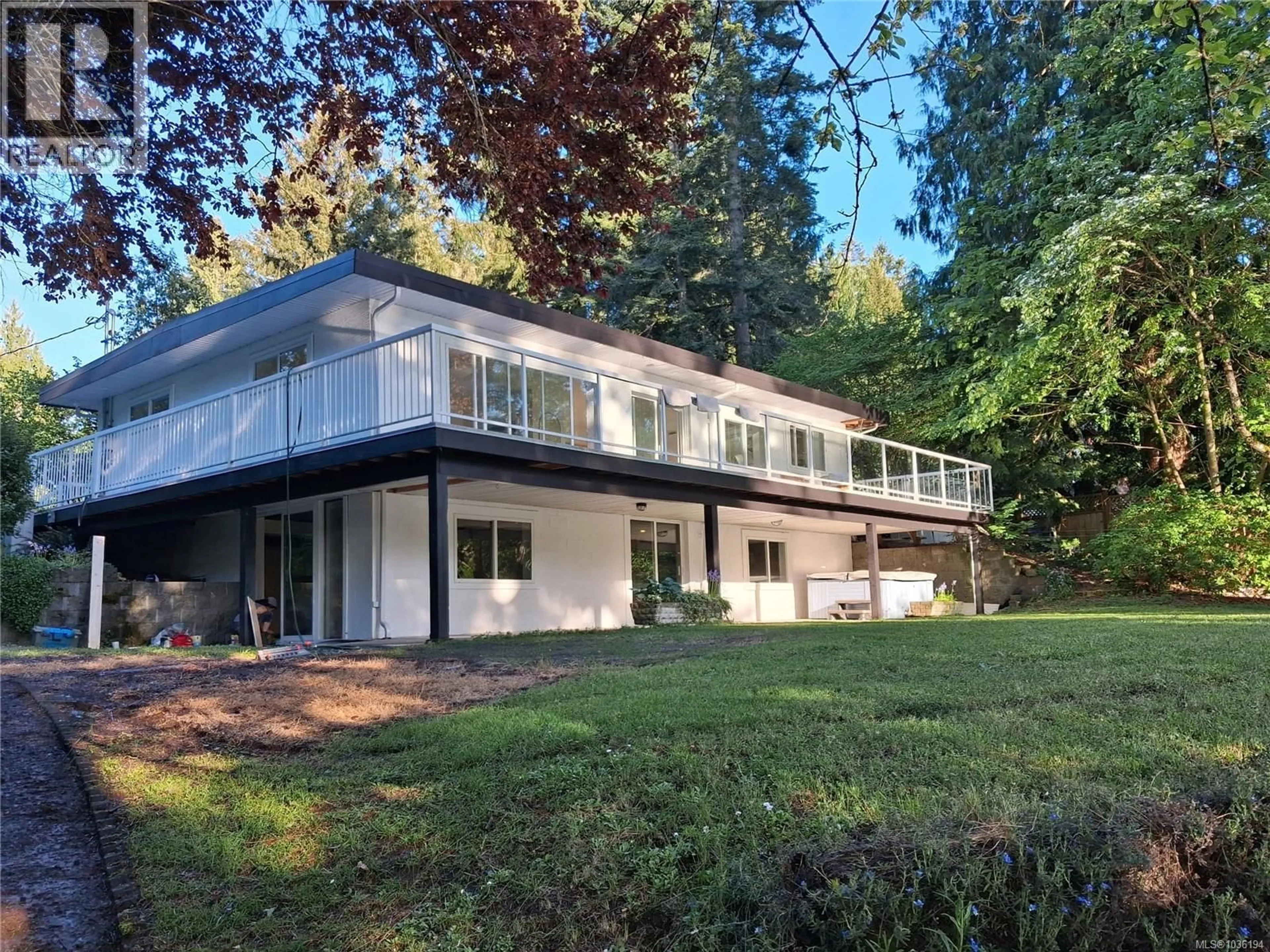 Home with vinyl exterior material, unknown for 9370 COTTONWOOD ROAD, Chemainus British Columbia V0R1K5