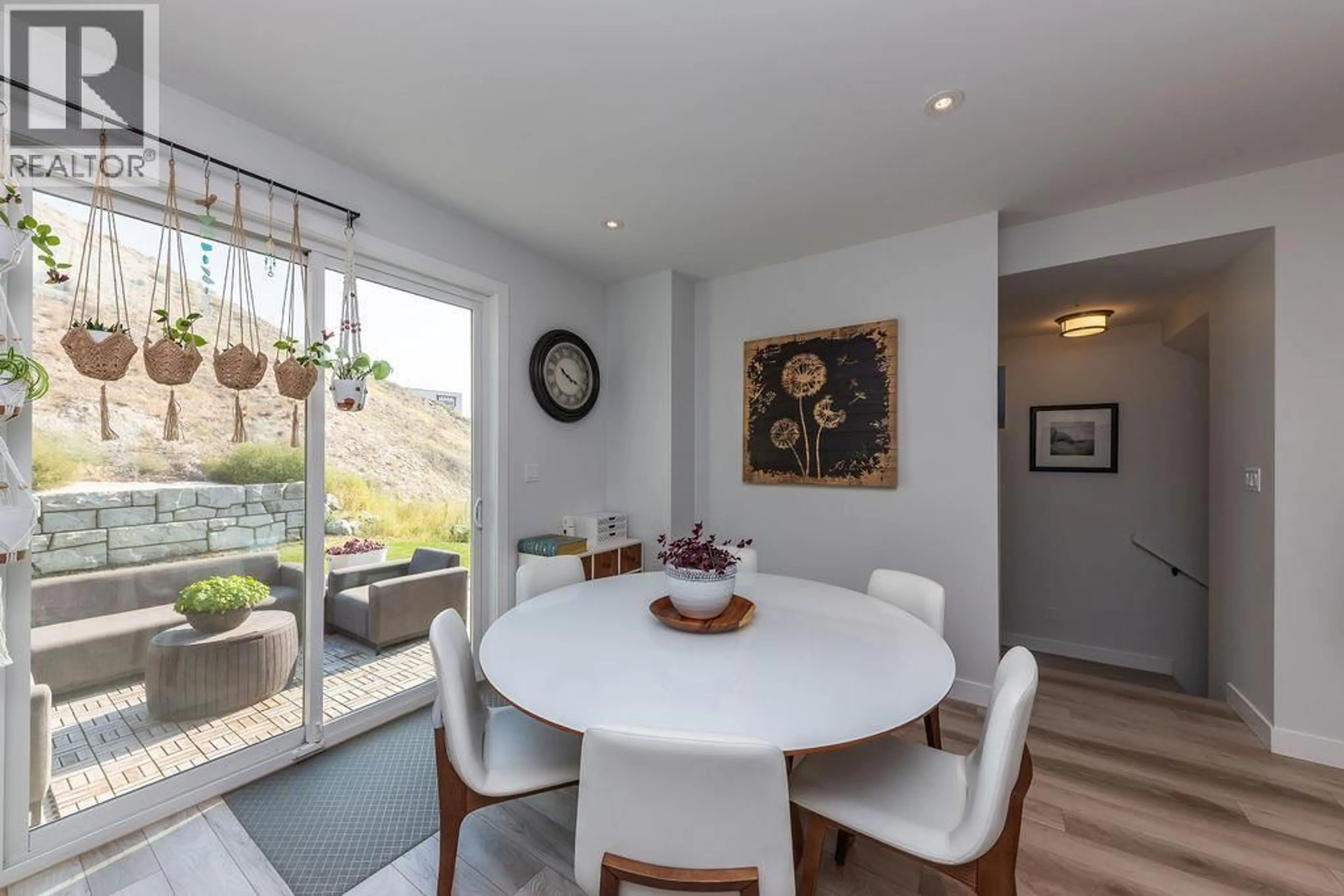 Dining room, unknown for 125 RIVER GATE DRIVE, Kamloops British Columbia V2H0E4