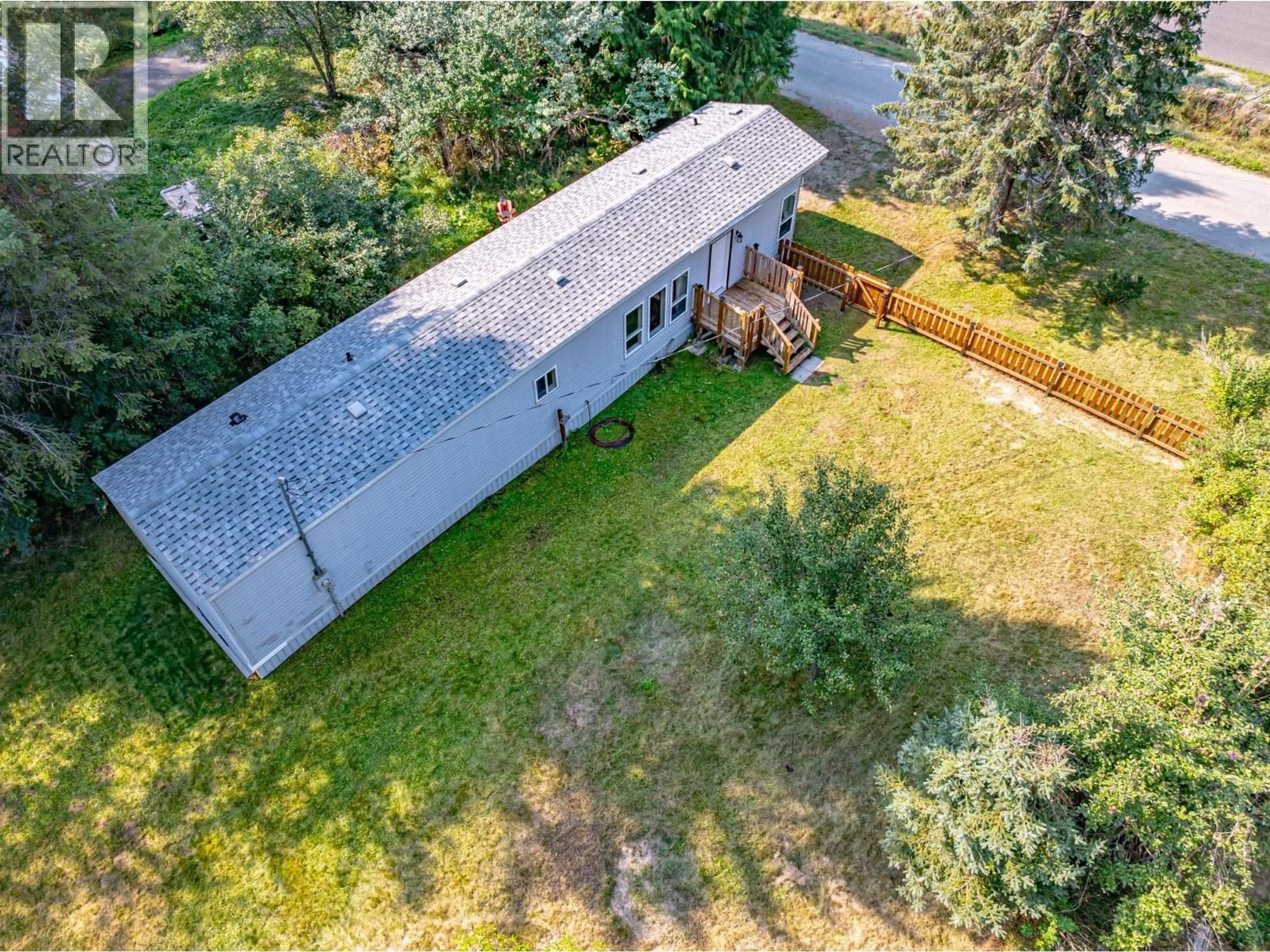 A pic from outside/outdoor area/front of a property/back of a property/a pic from drone, unknown for 1345 AIRPORT ROAD, Salmo British Columbia V0G1Z0