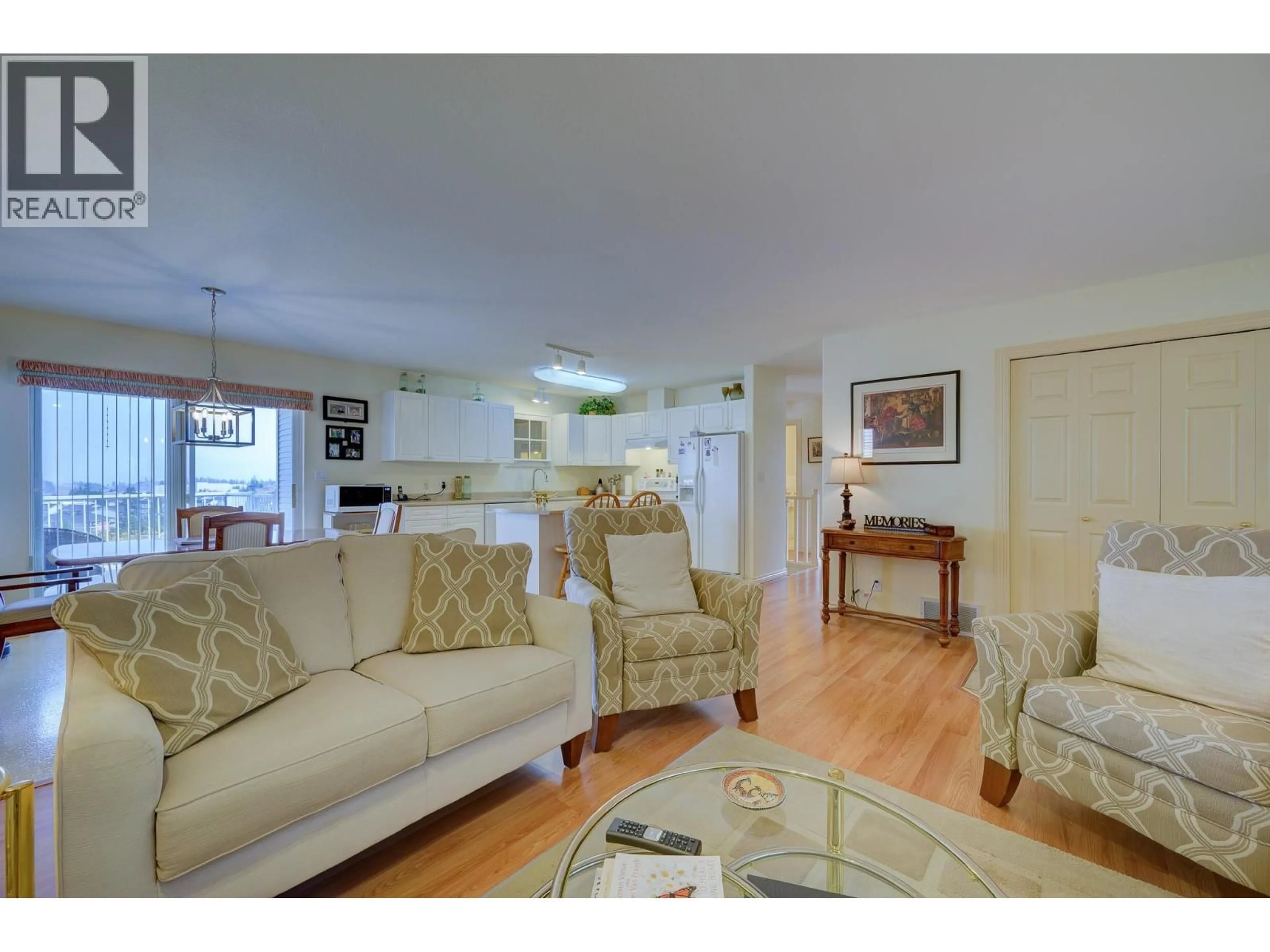 Living room with furniture, unknown for 1865 LODGEPOLE DRIVE, Kamloops British Columbia V1S1X8