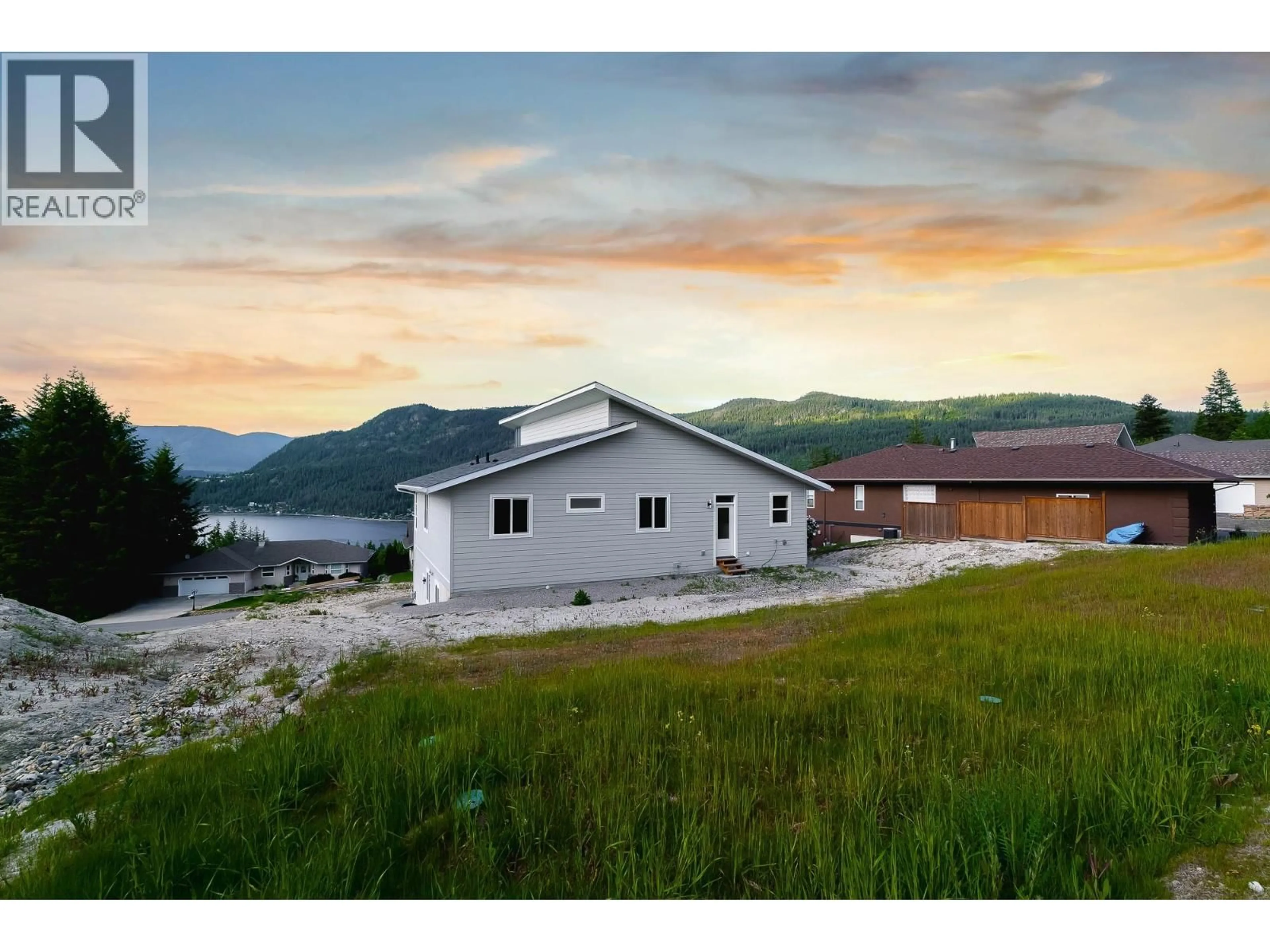 Unknown for 2594 GRAND VIEW PLACE, Blind Bay British Columbia V0E1H2