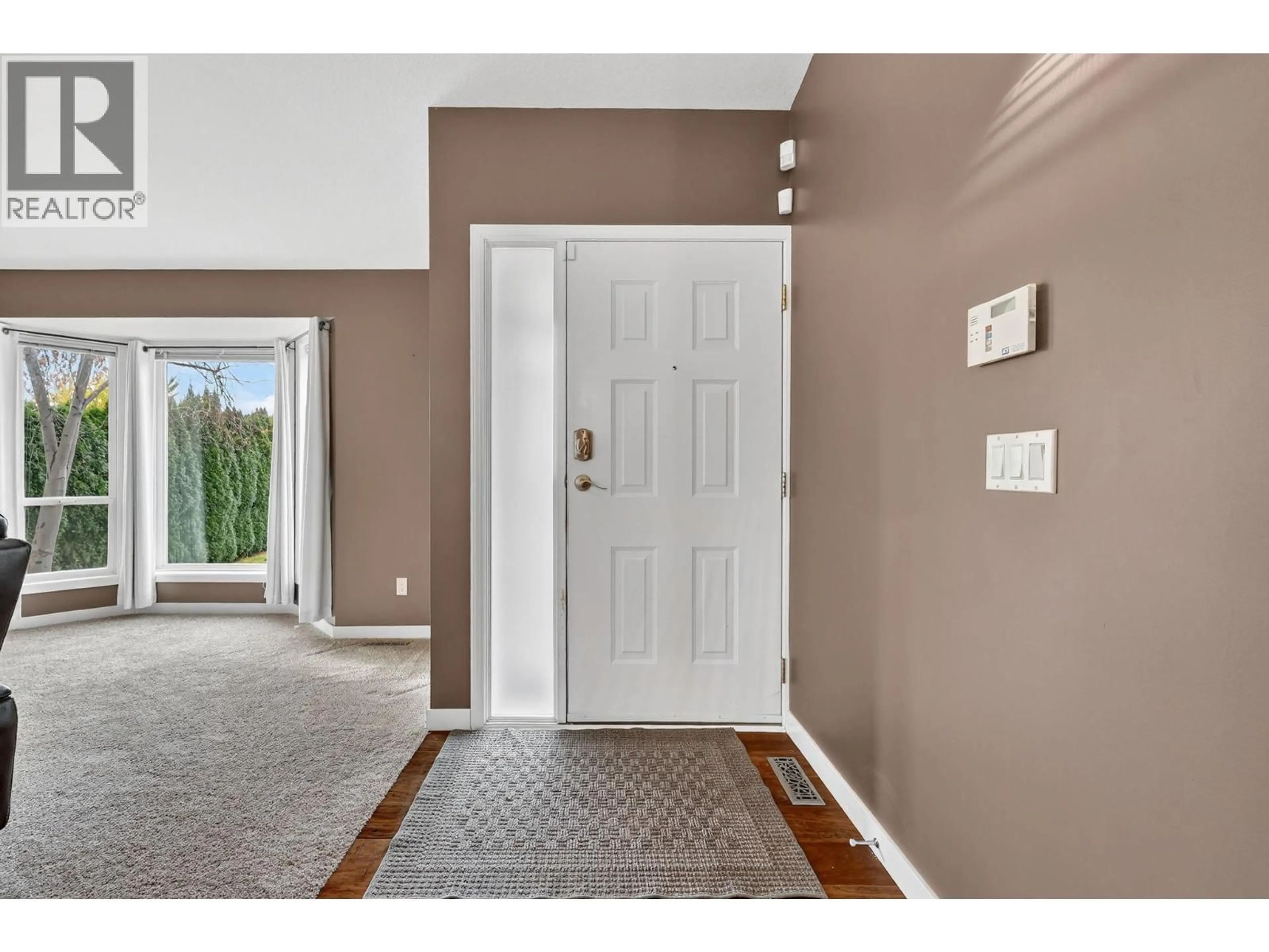 Indoor entryway for 3319 GROUSE ROAD, West Kelowna British Columbia V4T2H2