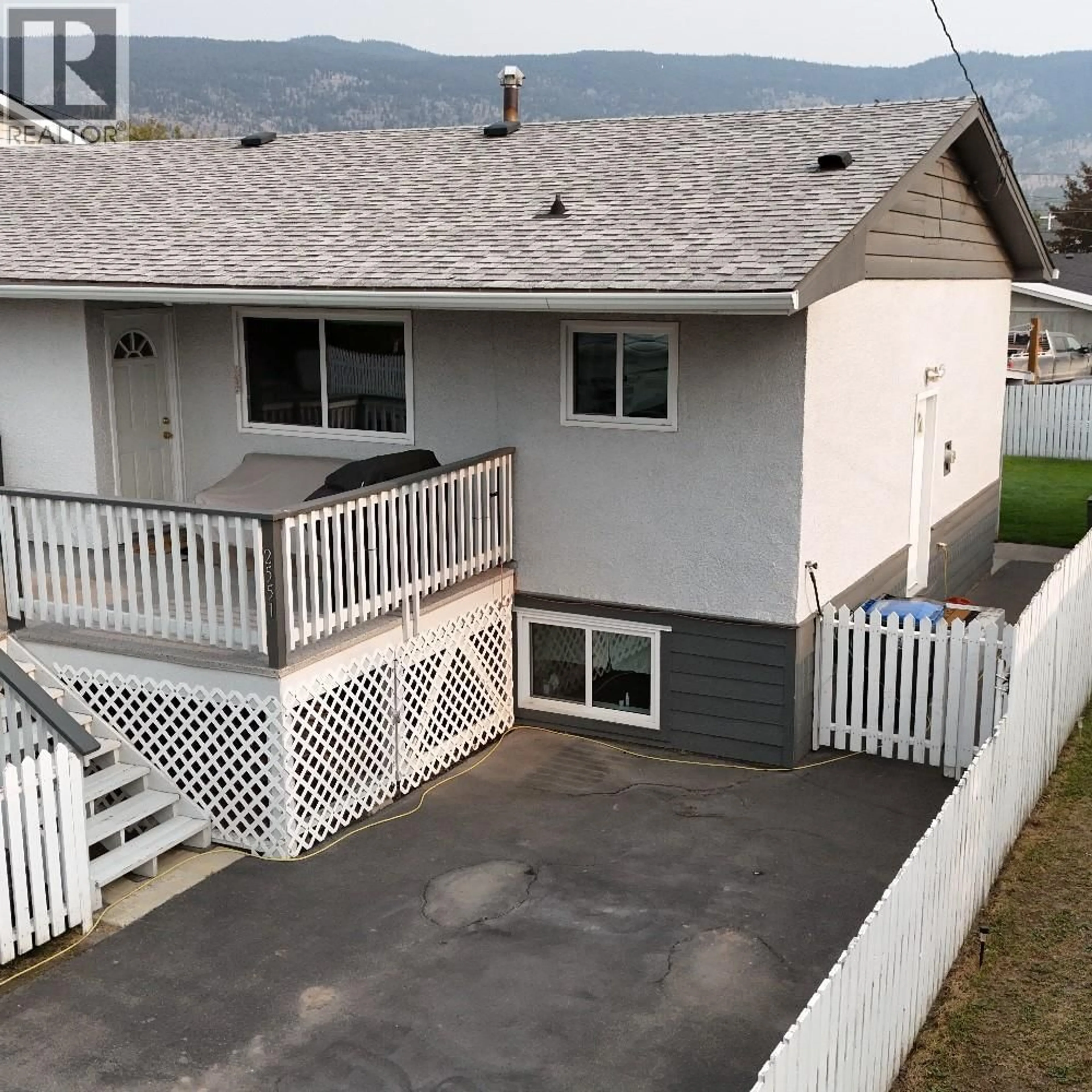 A pic from outside/outdoor area/front of a property/back of a property/a pic from drone, water/lake/river/ocean view for 2551 JACKSON AVENUE, Merritt British Columbia V1K1B1